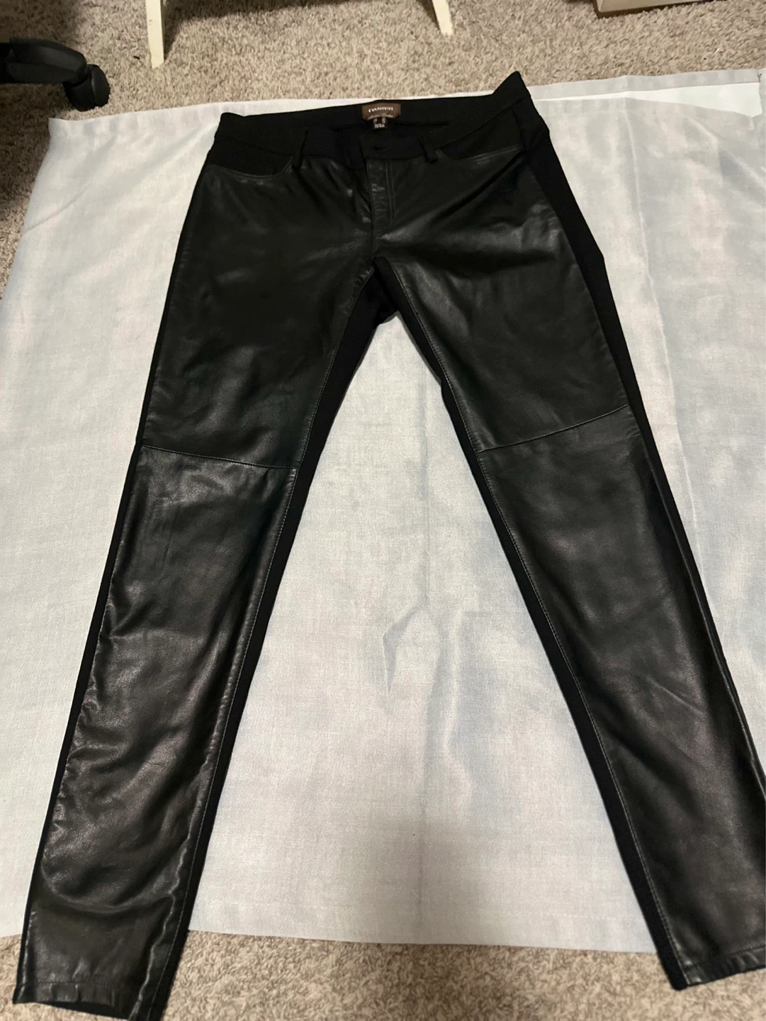 Danier Black Leather Panel Pants - photo 3