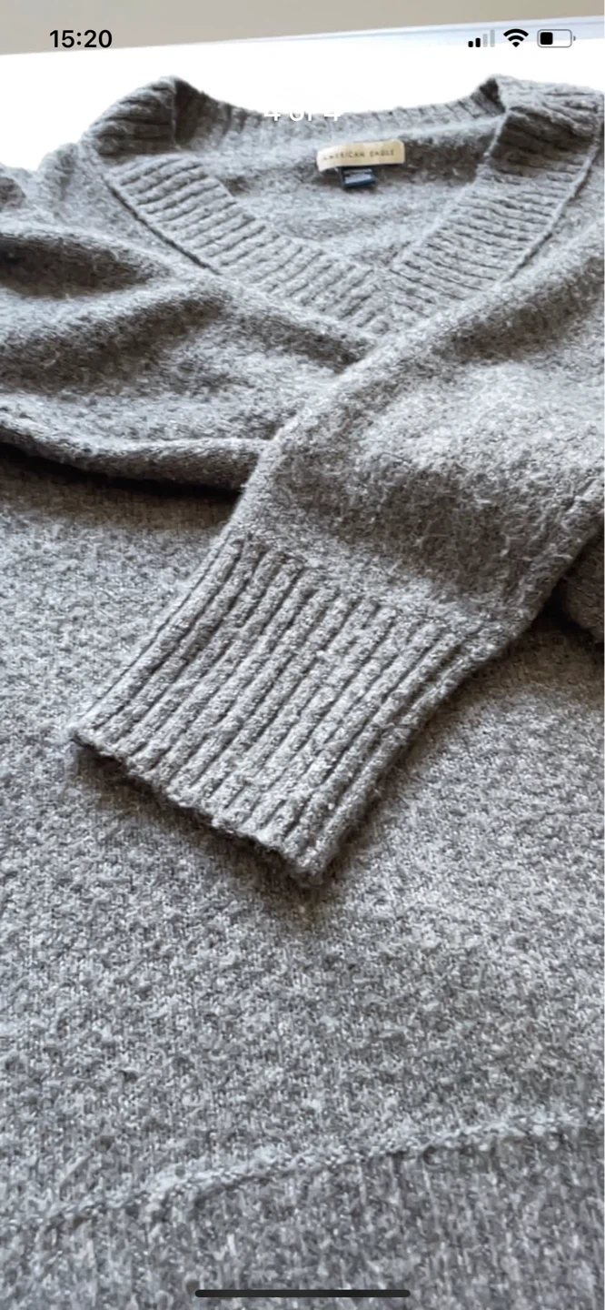 American Eagle Grey V-Neck Sweater - photo 4