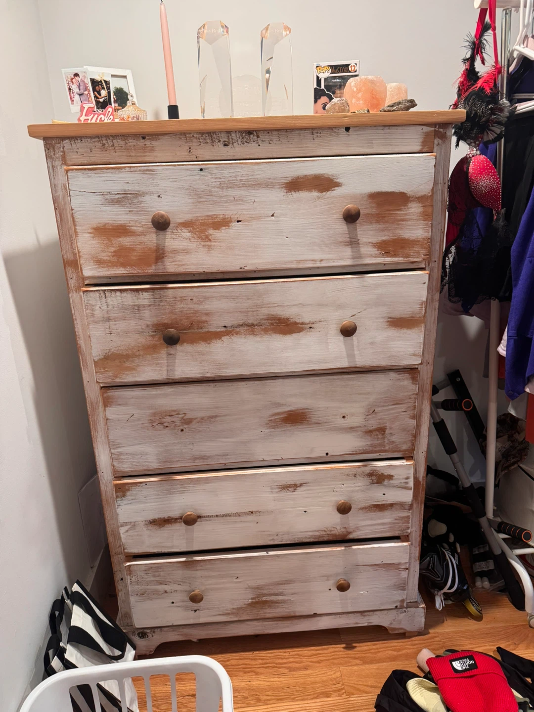 Distressed White 5-Drawer Dresser