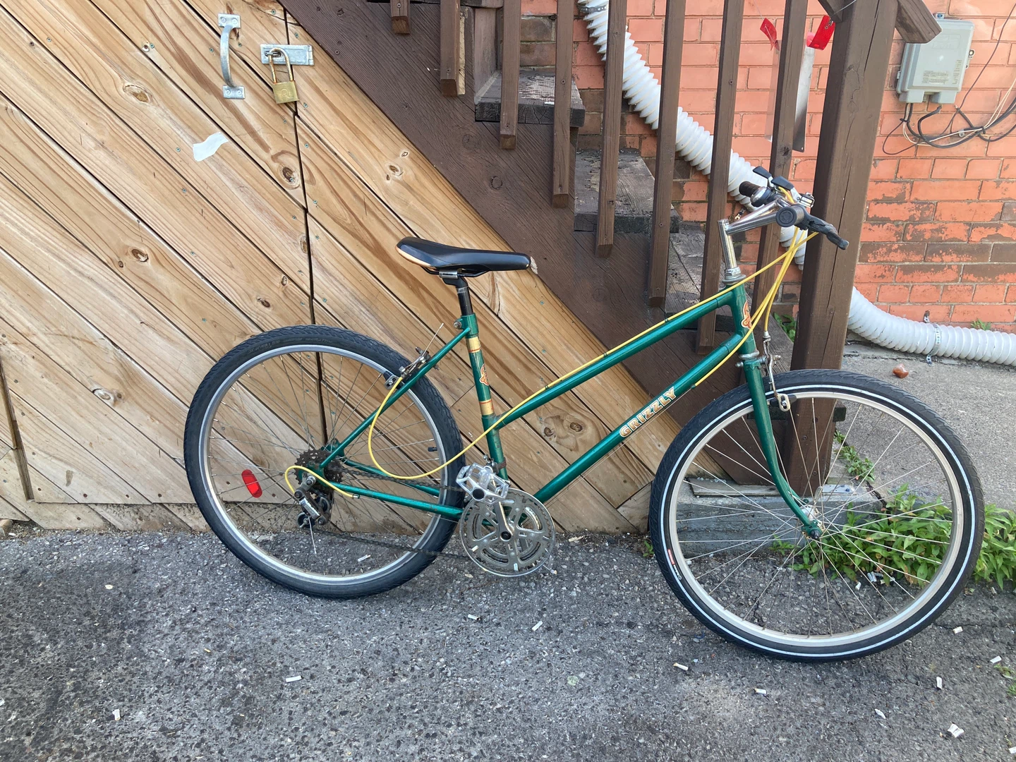 Green Grizzly Hybrid Bike 25” - photo 2