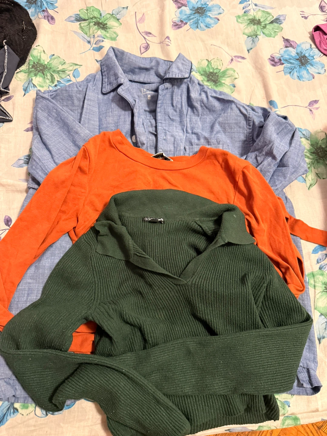 Bundle of 3 Tops:Gap  Button-Down