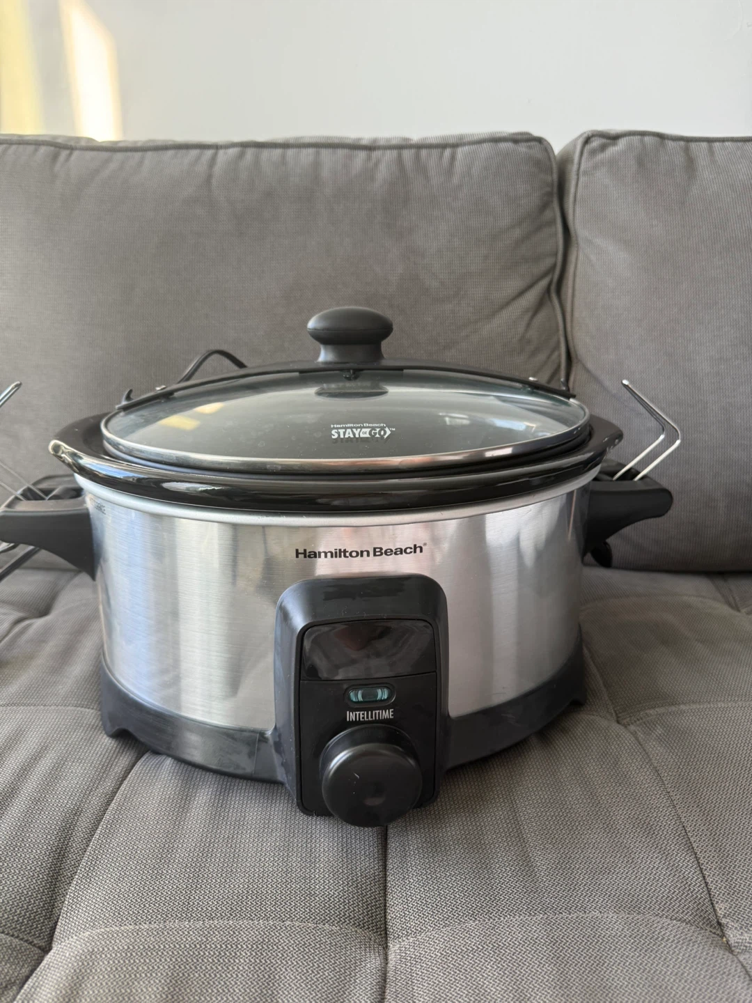 Hamilton Beach Stay-On Slow Cooker
