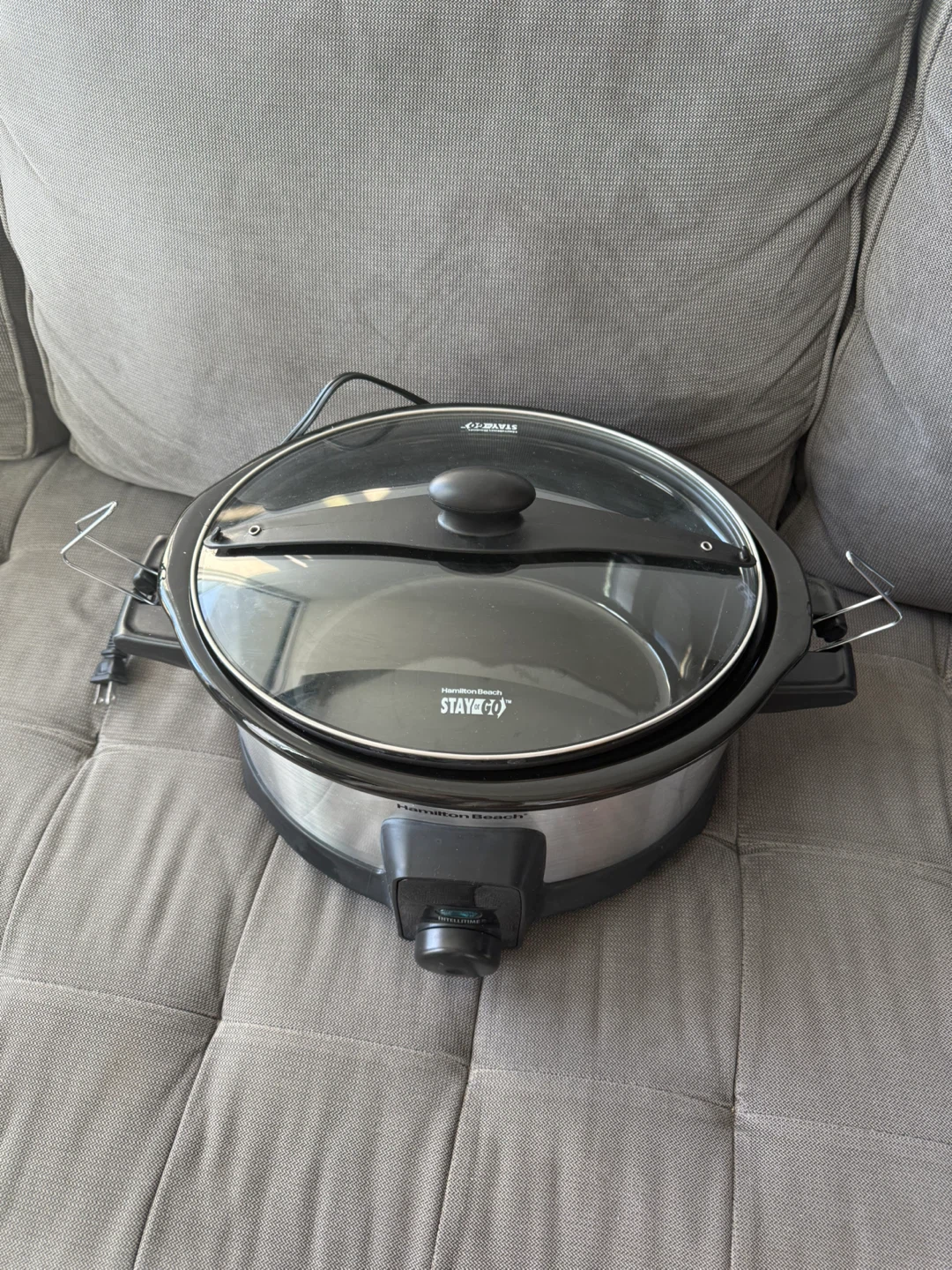 Hamilton Beach Stay-On Slow Cooker - photo 3