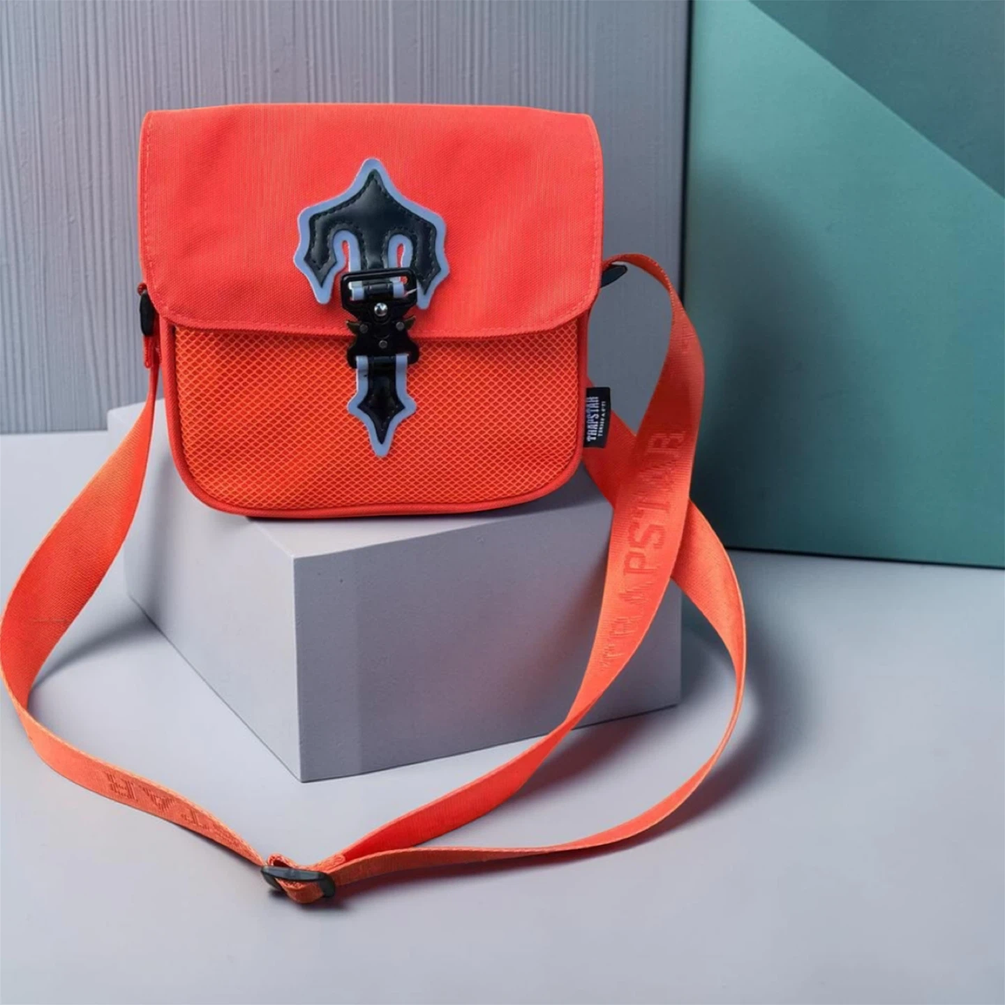 Trapstar Crossbody Bag - photo 3