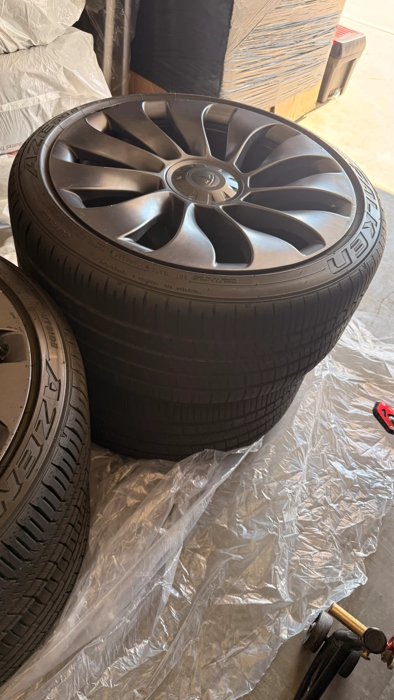 Tesla Model Y Performance 21" Wheels & Fazen Tires Set - photo 3