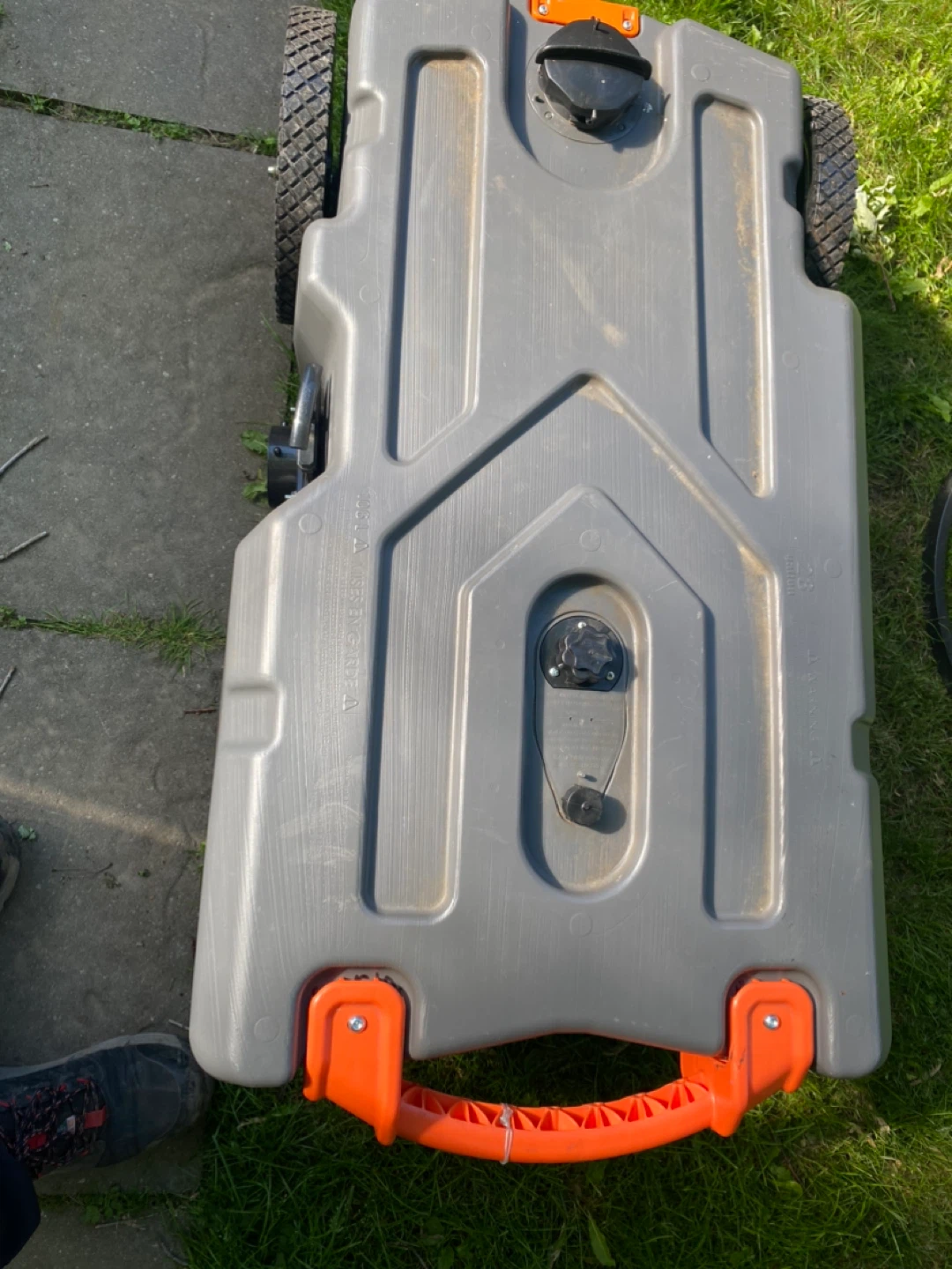 Camco Rhino 28-Gallon Portable RV Tote Tank