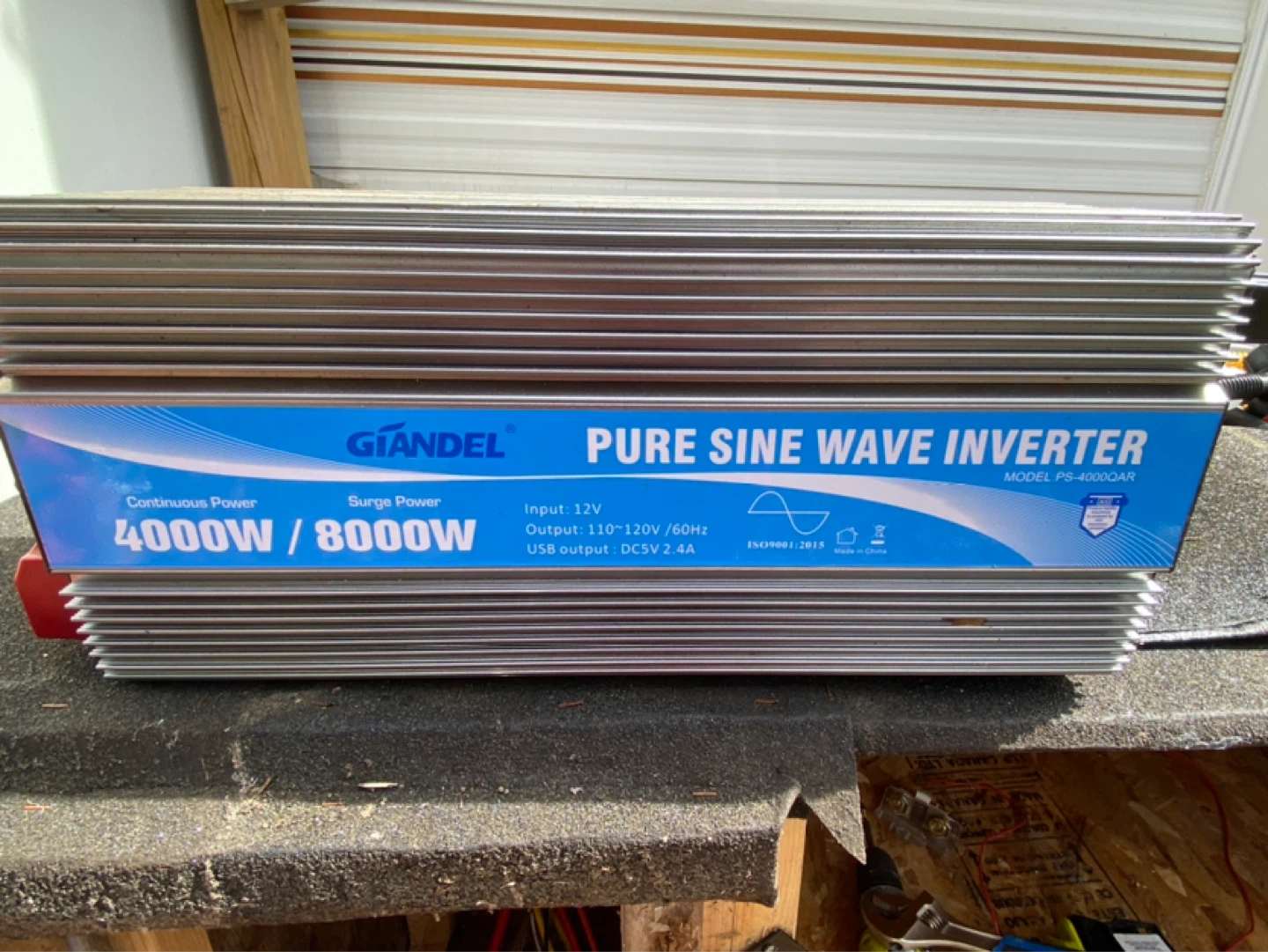 GIANDEL Pure Sine Wave Inverter 4000W Continuous Power - photo 2