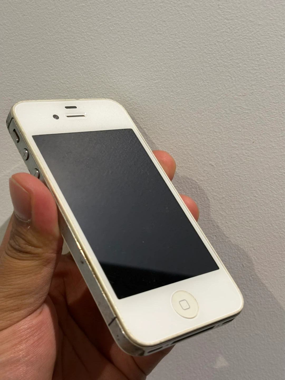 White Apple iPhone 4
