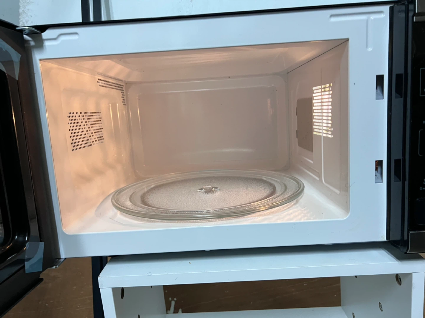 Proctor Silex Microwave - photo 3