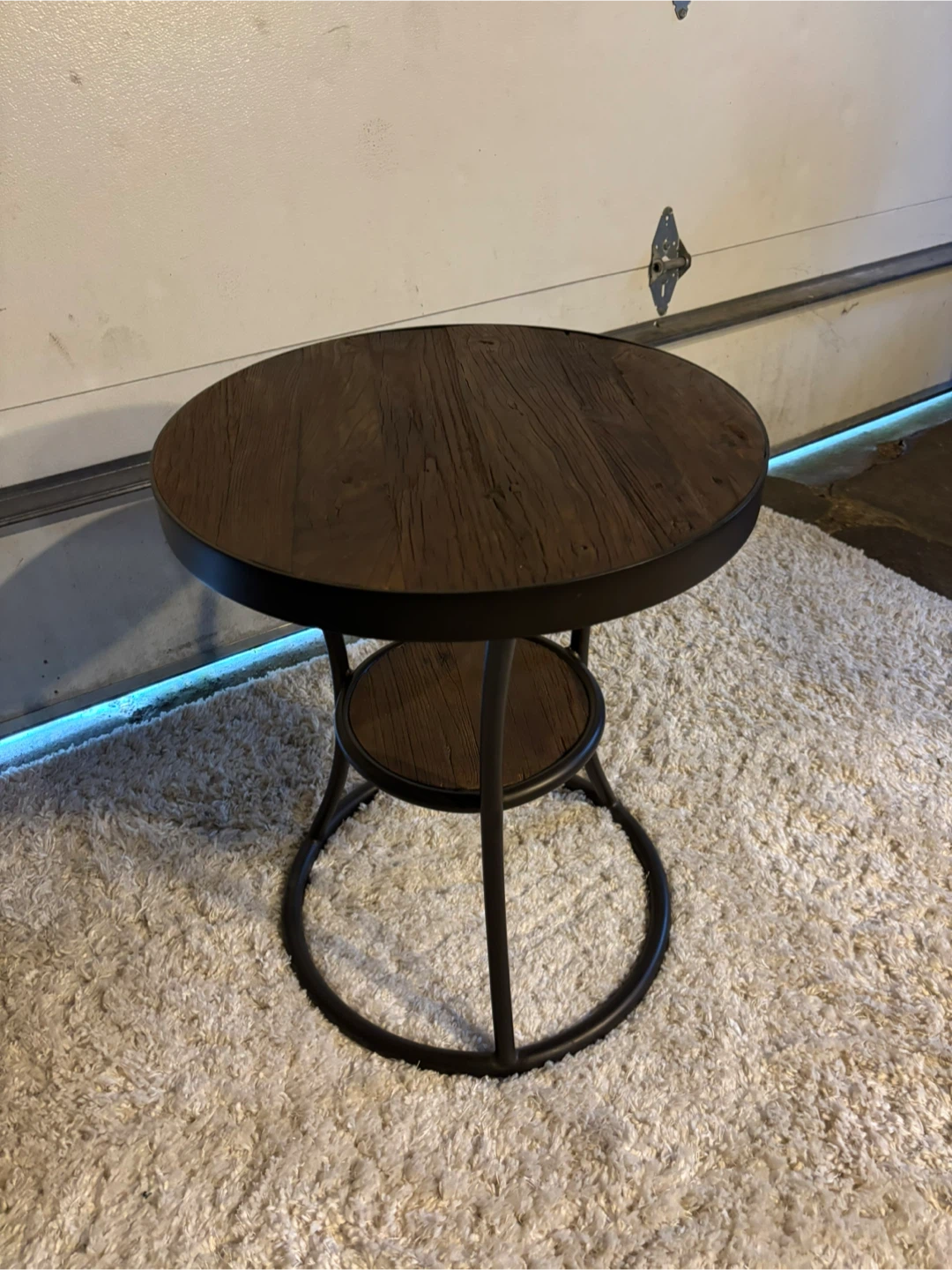 Pottery Barn Wood End Table - photo 2