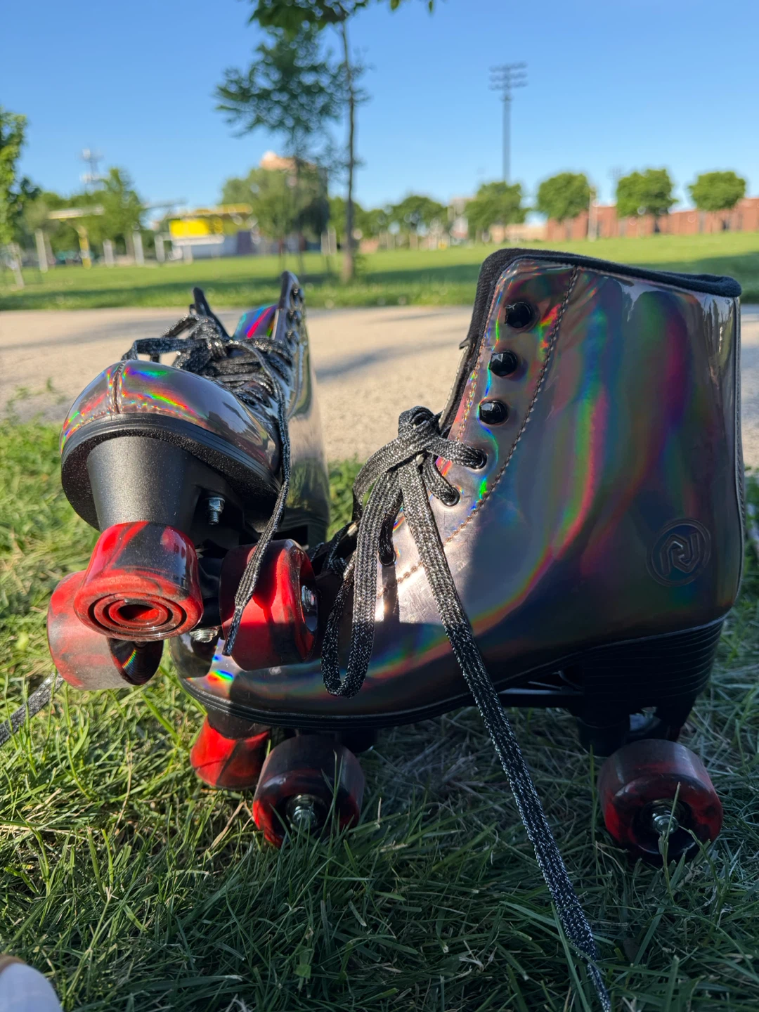 JajaHoka Roller Skates - Holographic - photo 3