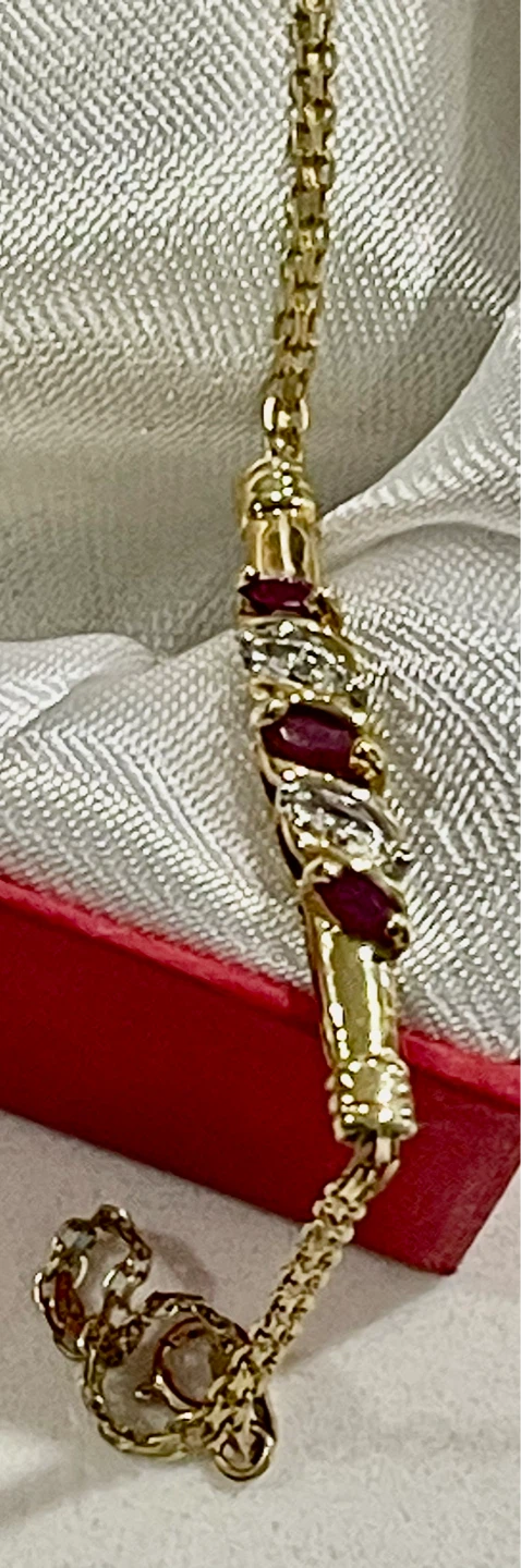 10k yellow Gold Bracelet with Rubies and Diamonds - photo 3