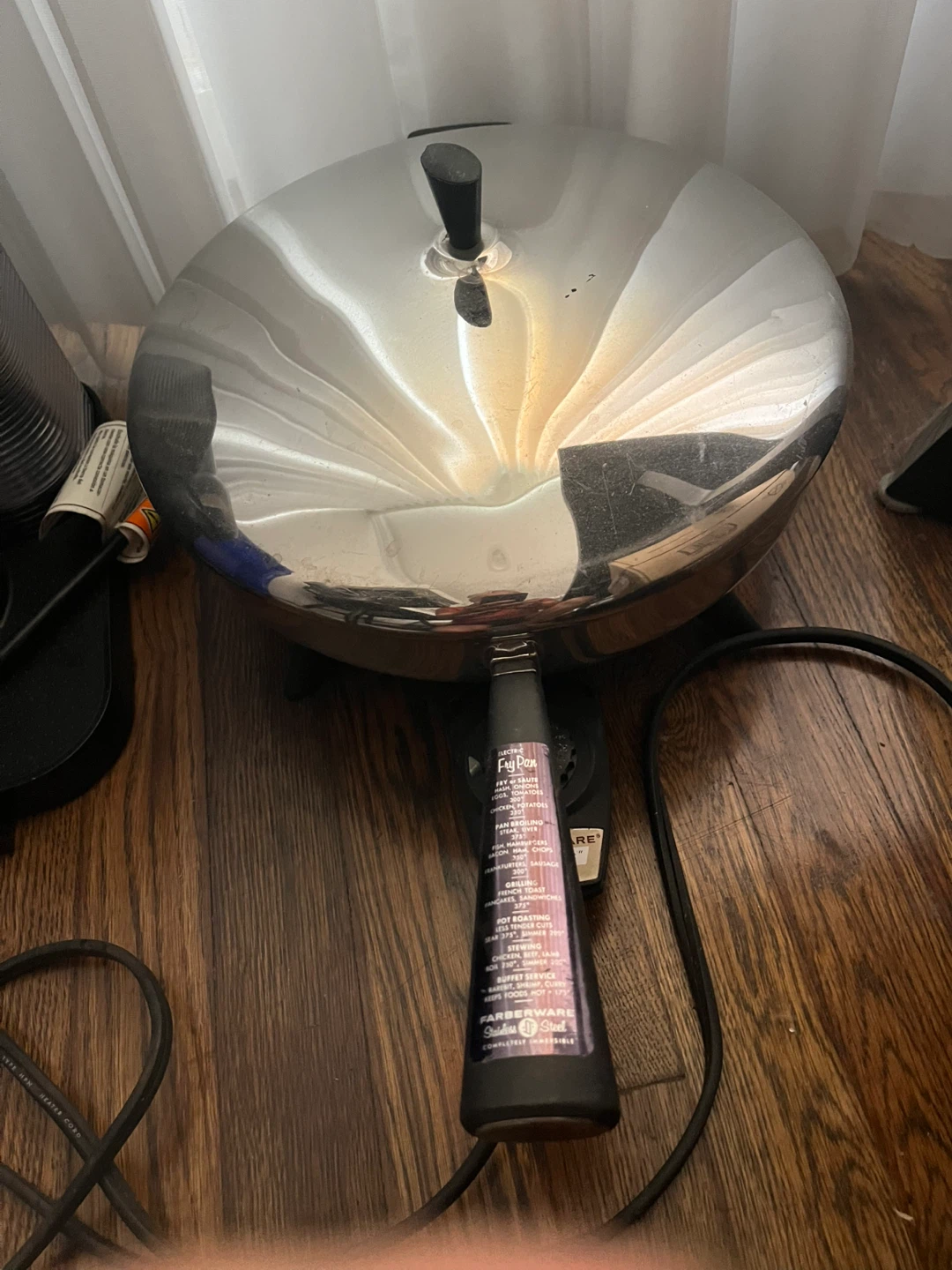 FABERWARE.  ELECTRIC.  SKILLET.
