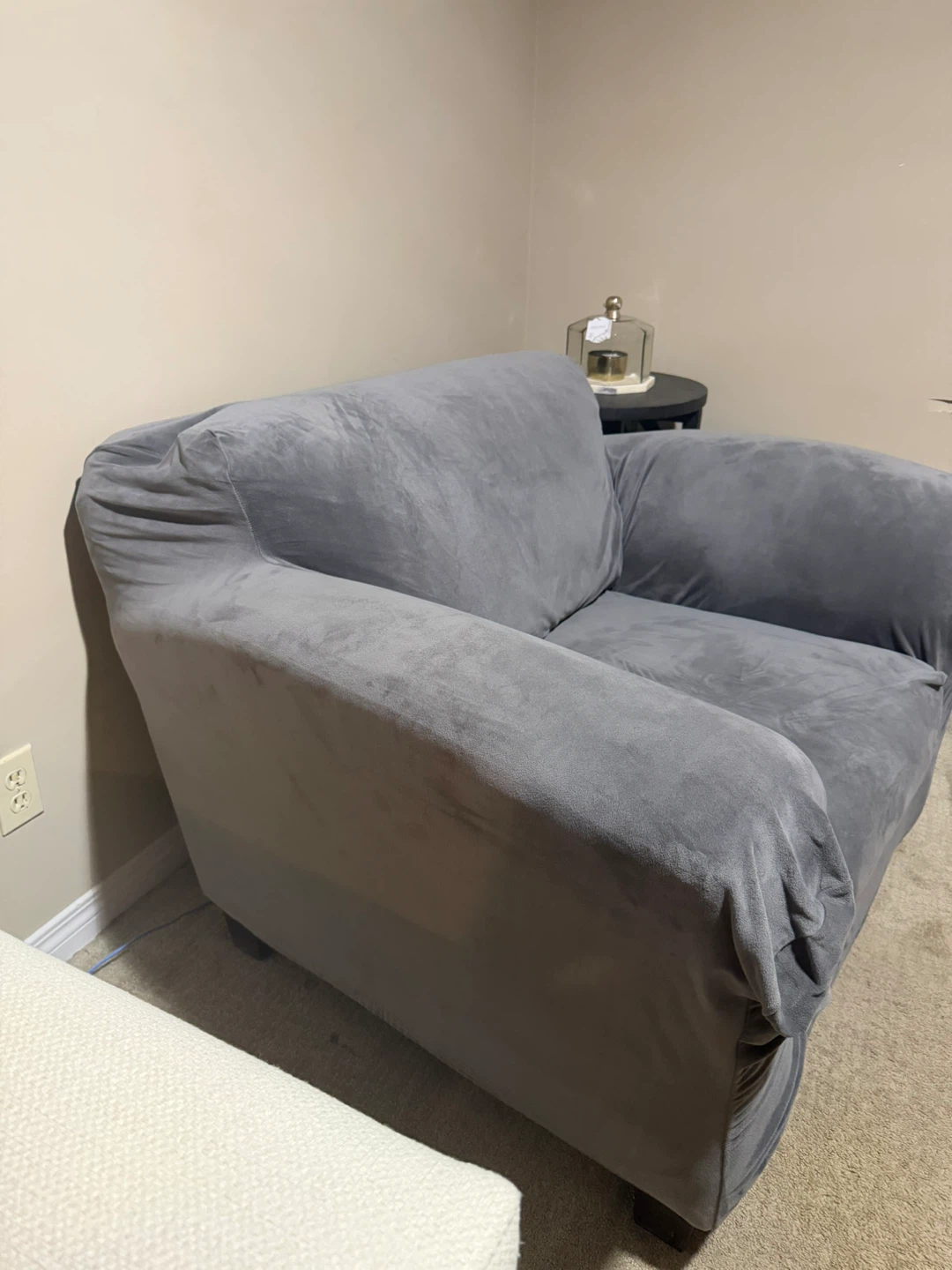 Big Comfy sofa W/ Grey Slipcover - photo 2