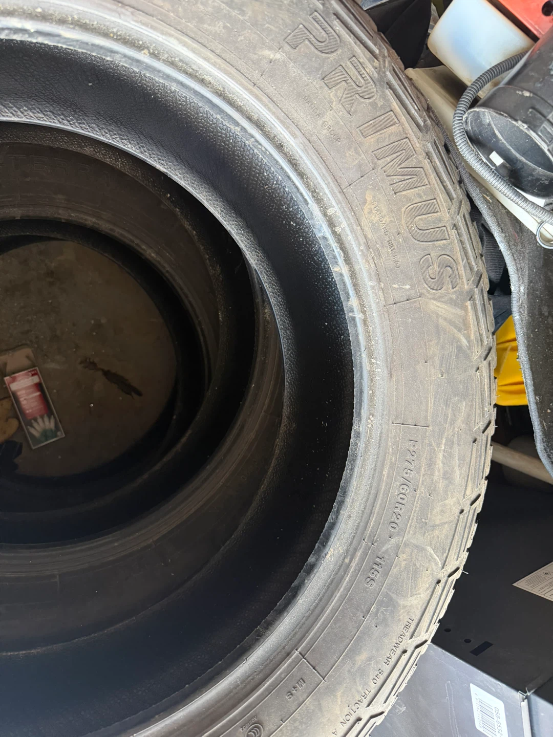 Ram 1500 full tire set 275/60R20 - photo 4