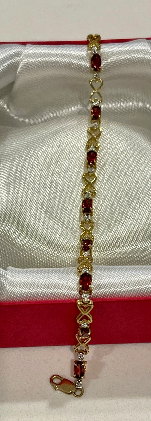 10k Gold Bracelet with garnet and diamonds - photo 2