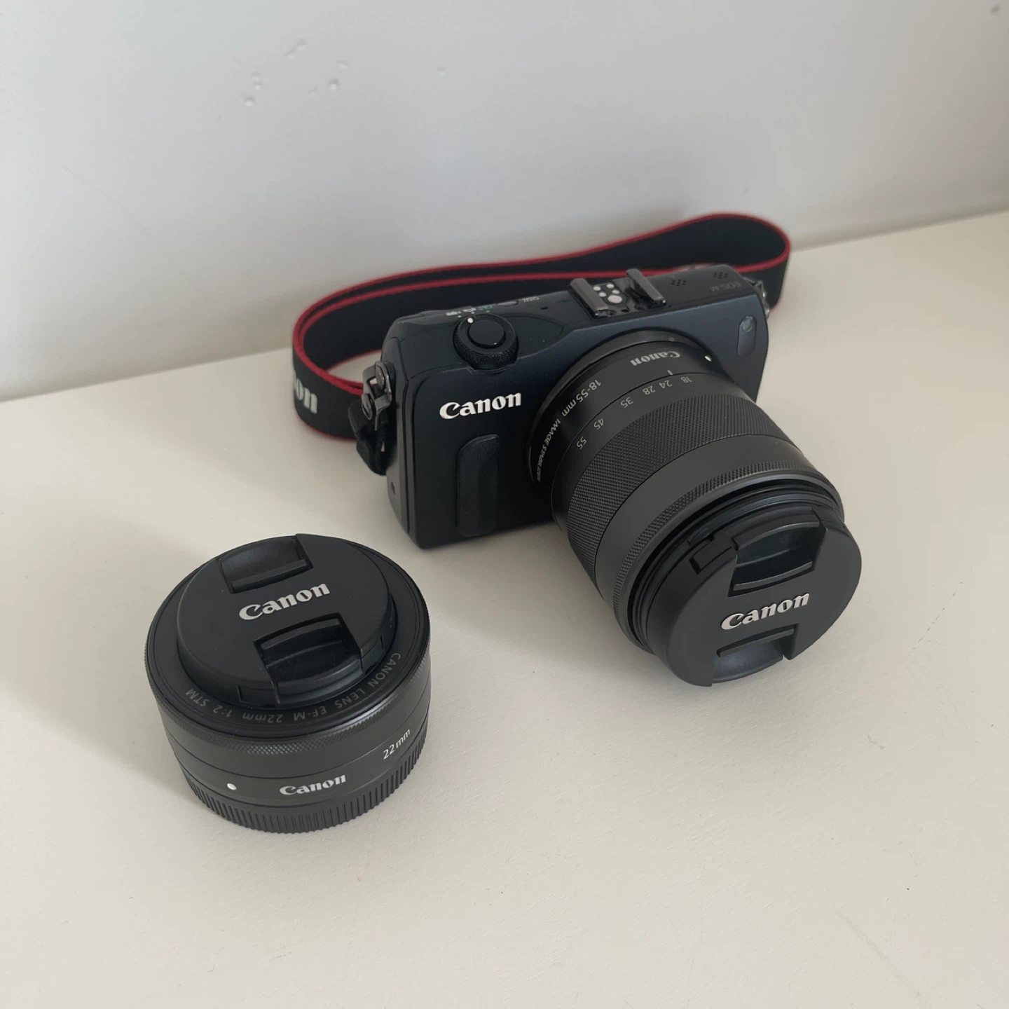 Canon EOS M Mirrorless Camera Kit + 2 Lenses - photo 2