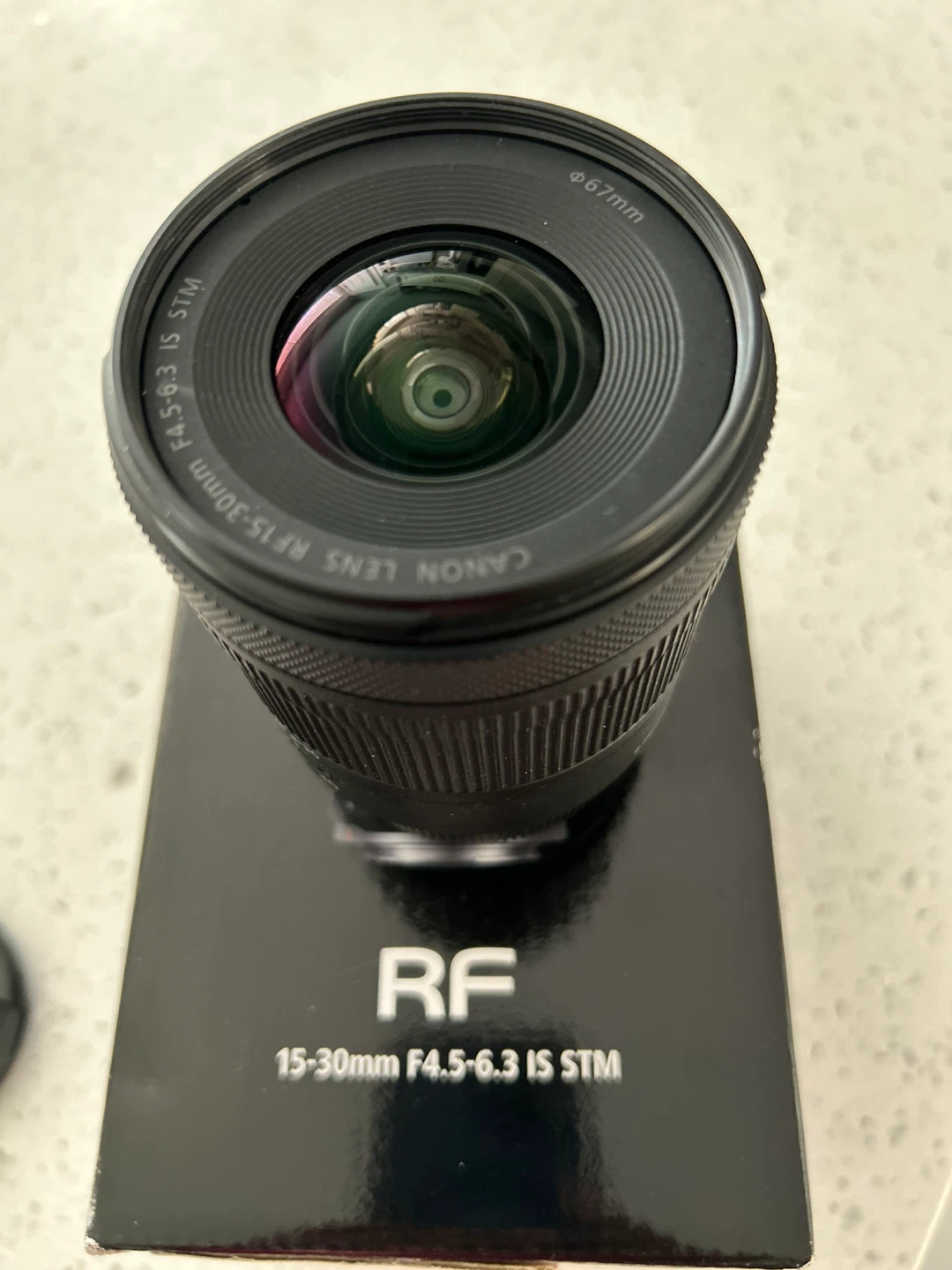 Canon RF 15-30mm F4.5-6.3 IS STM Lens - photo 2