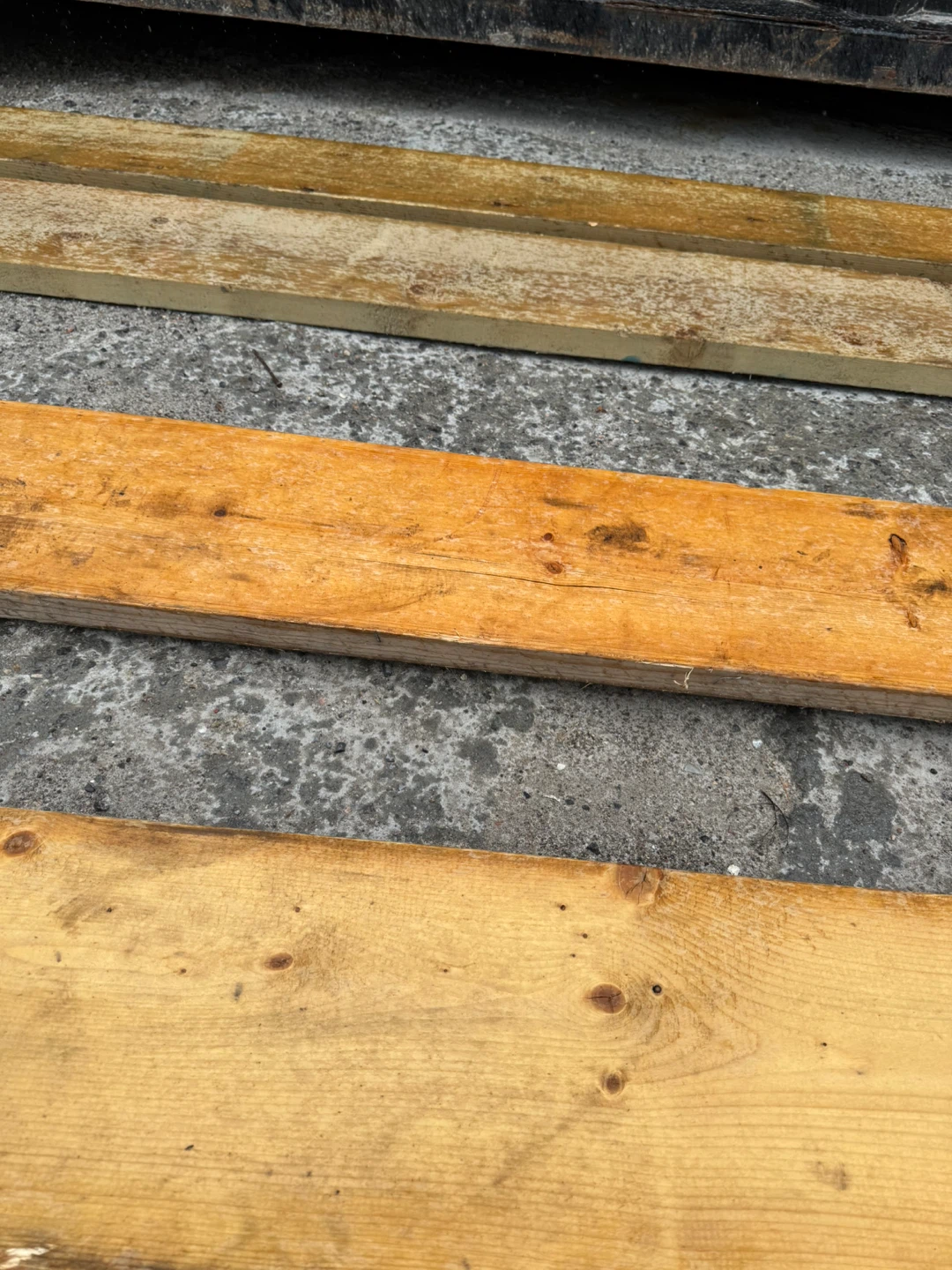 Lot of 4 Wooden Boards - photo 3