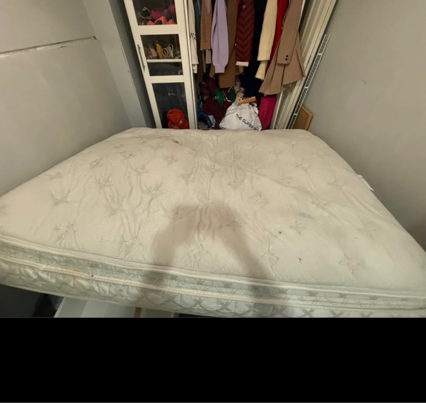 Queen mattress - photo 2