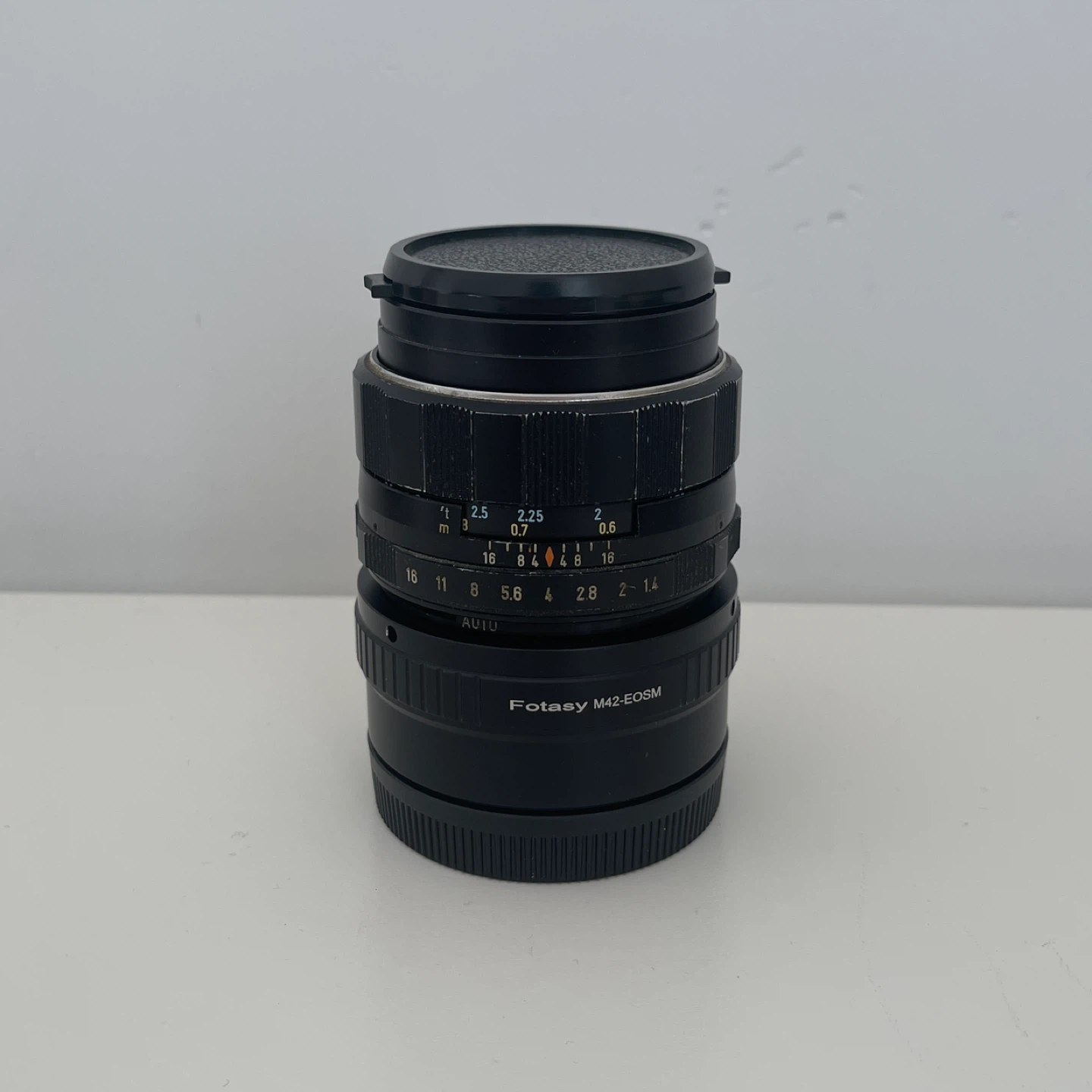 Asahi Pentax Super-Multi-Coated Takumar 50mm f/1.4 M42 Lens