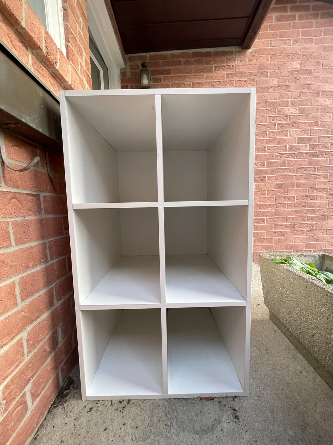 White Cube Storage Shelf