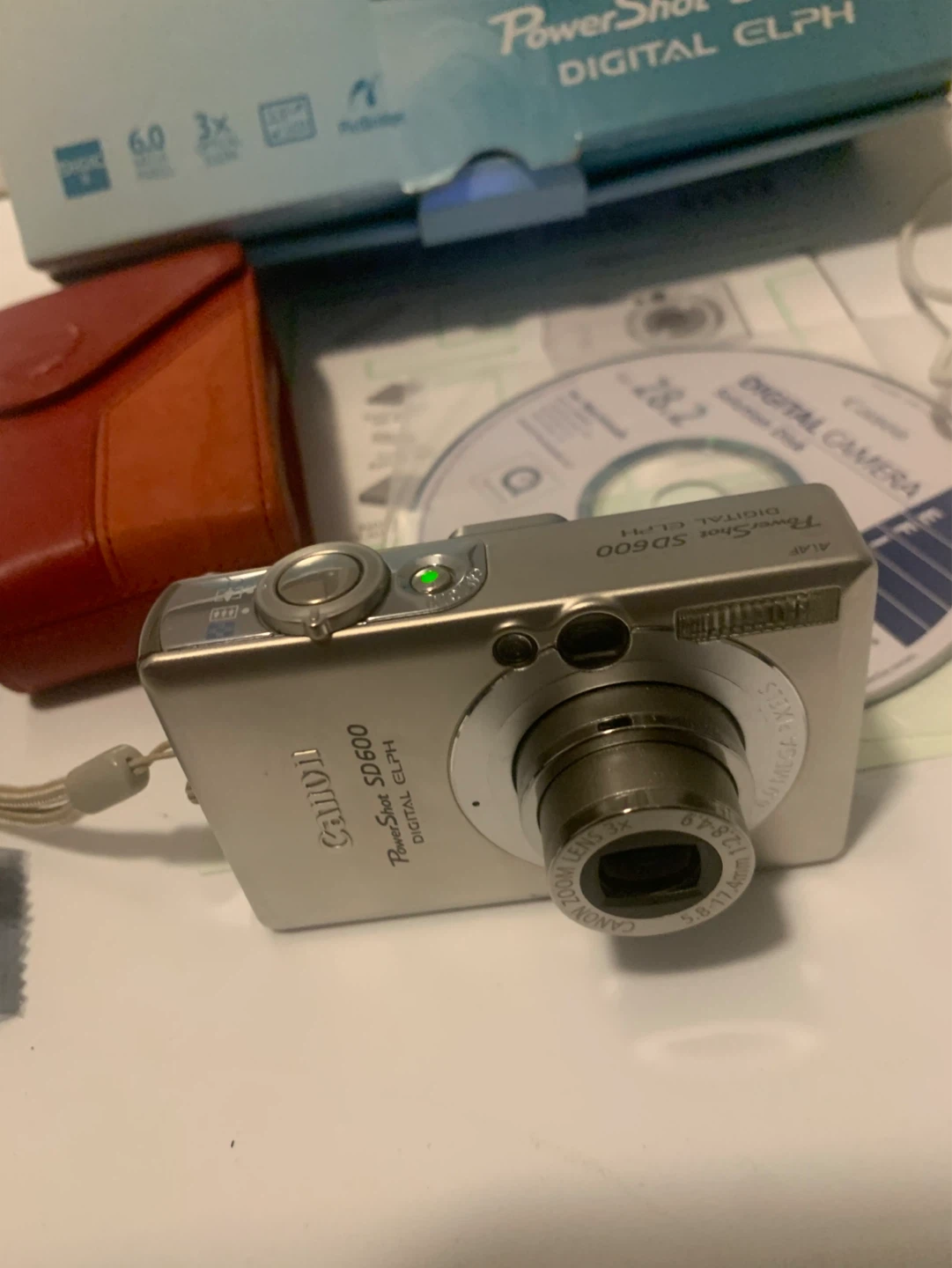 Canon PowerShot SD600 Digital ELPH Camera - photo 4