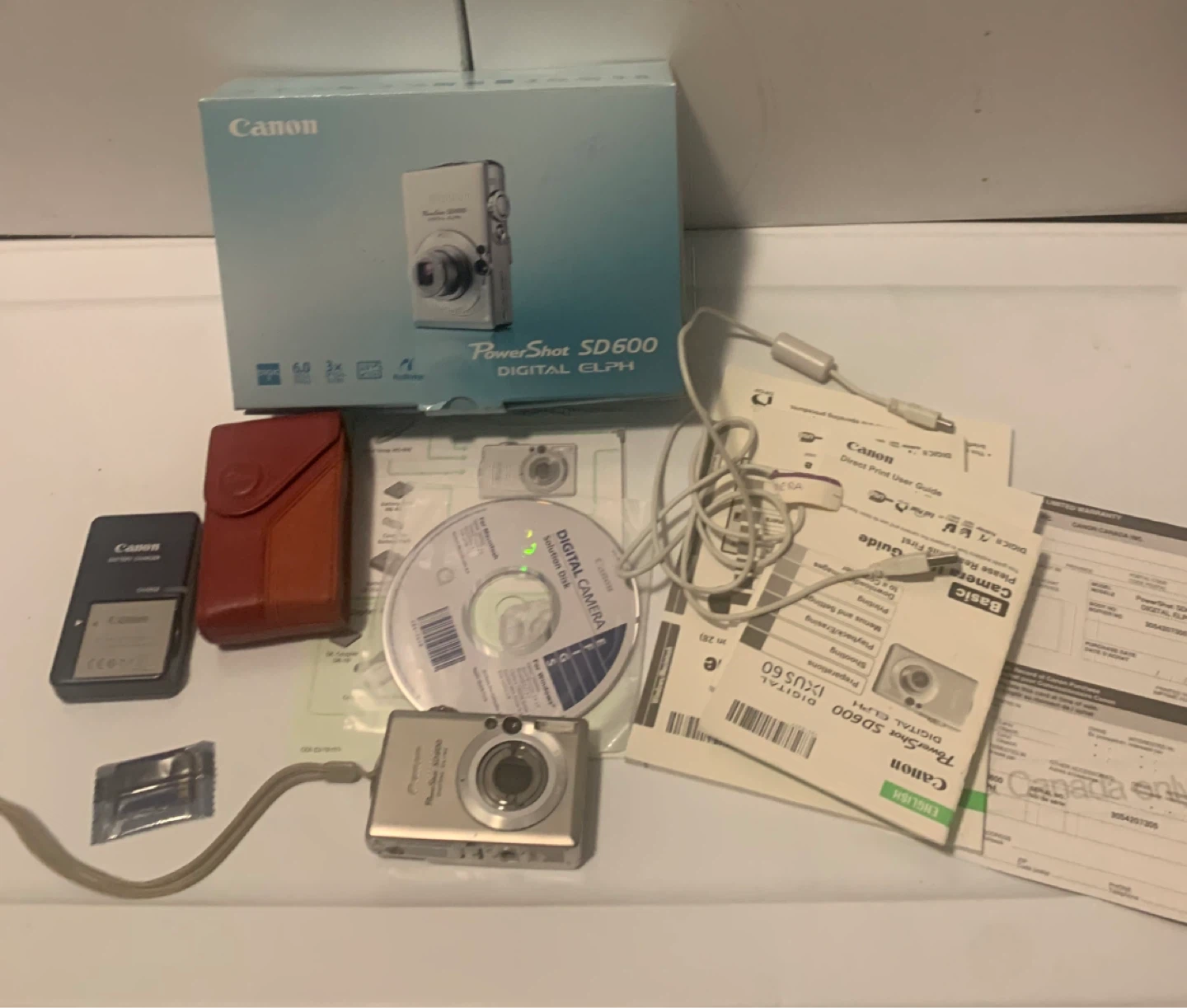 Canon PowerShot SD600 Digital ELPH Camera