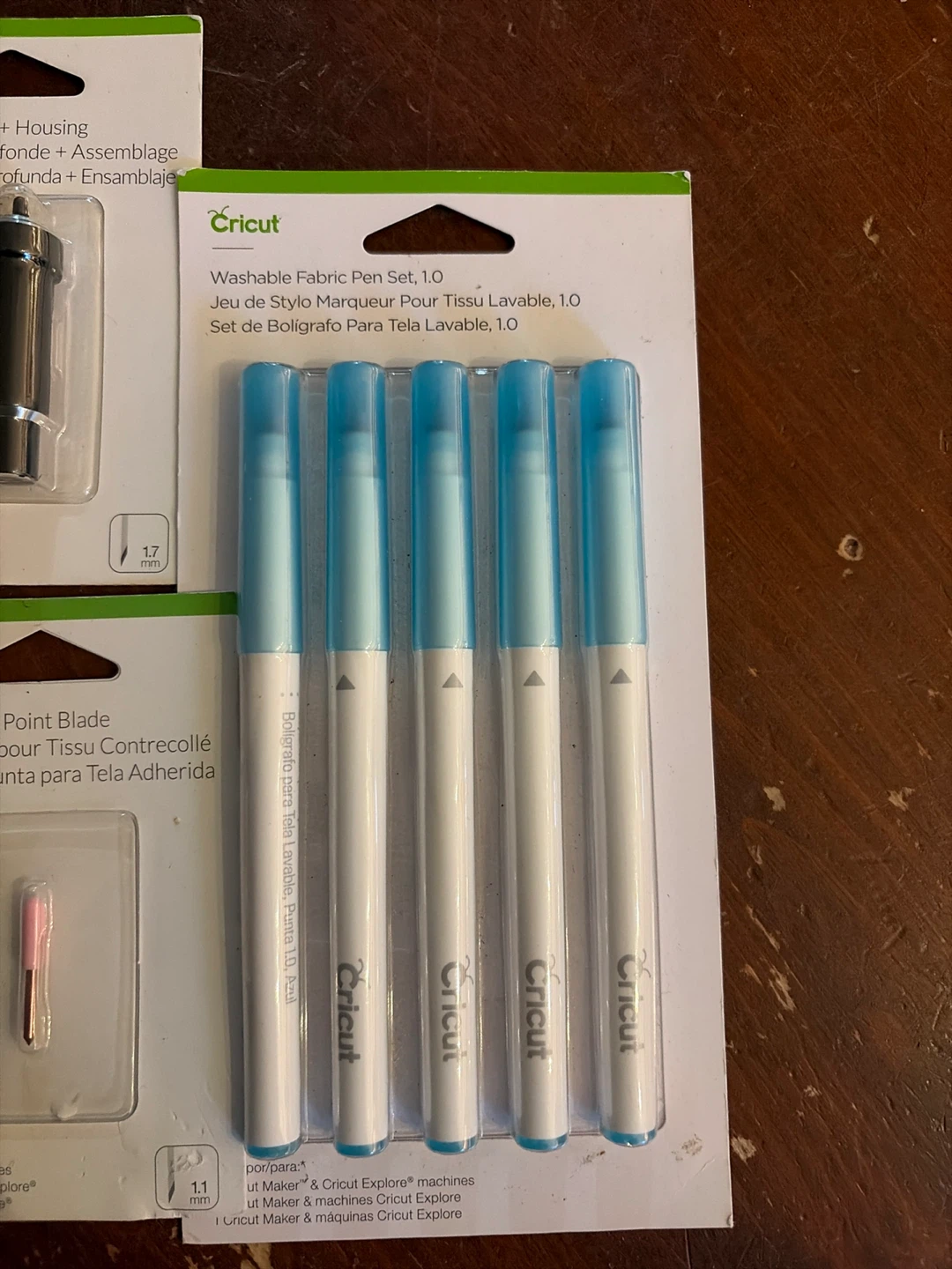 Cricut accessories that I’ve never opened - photo 2