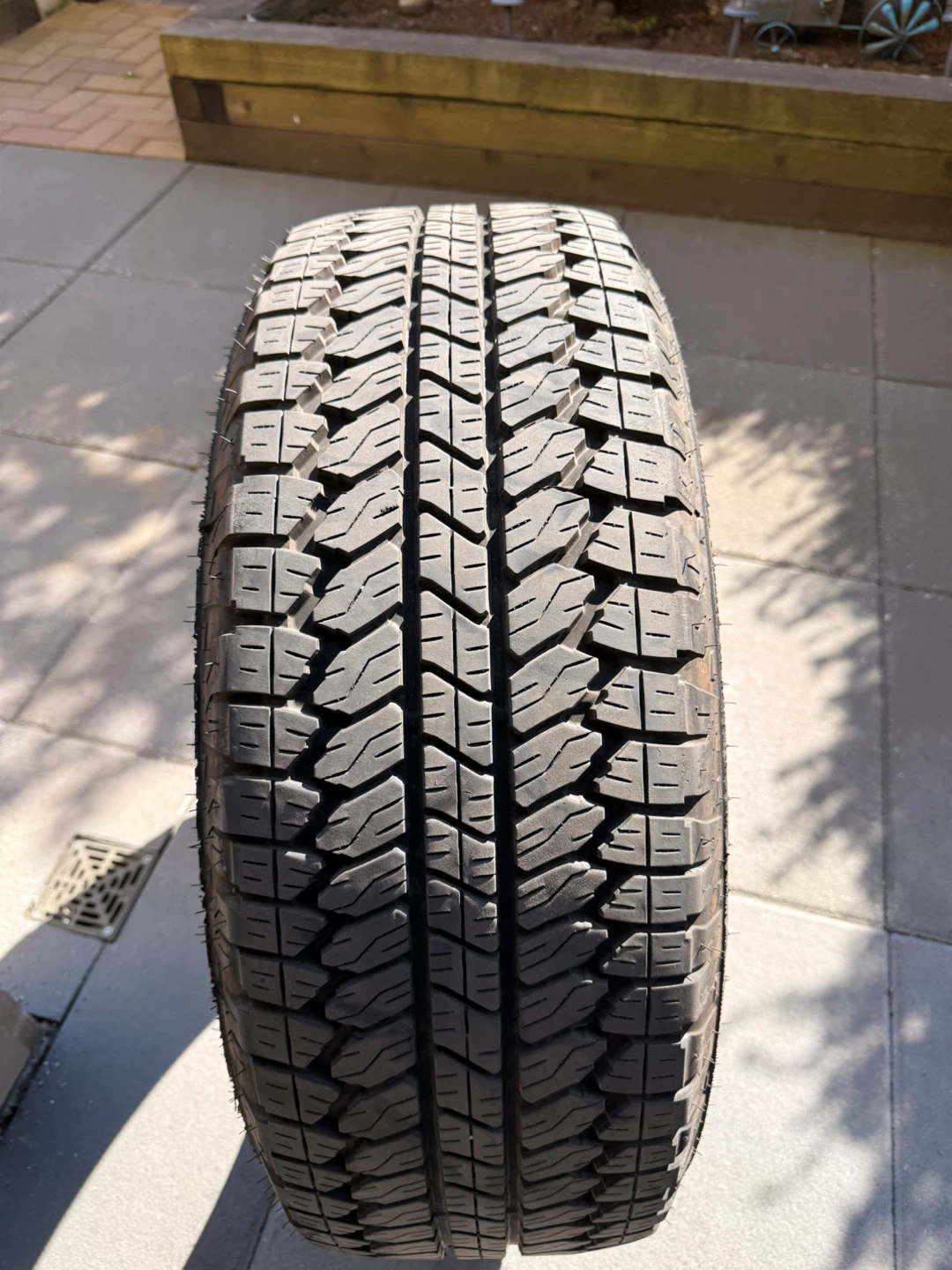 Bridgestone Dueler Tire 275/60R20 - photo 4