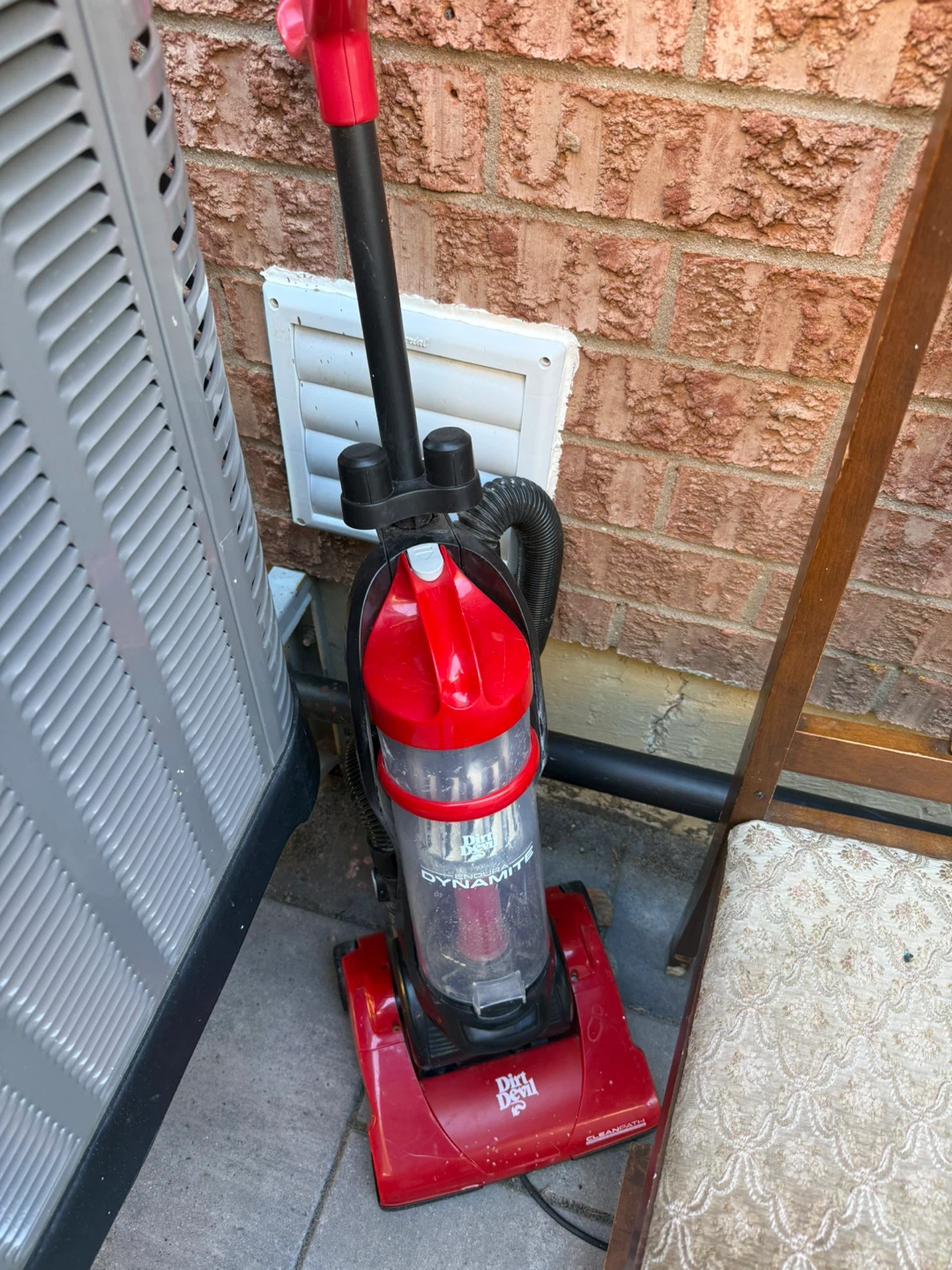 Moving sales, each goes for $20 - photo 4