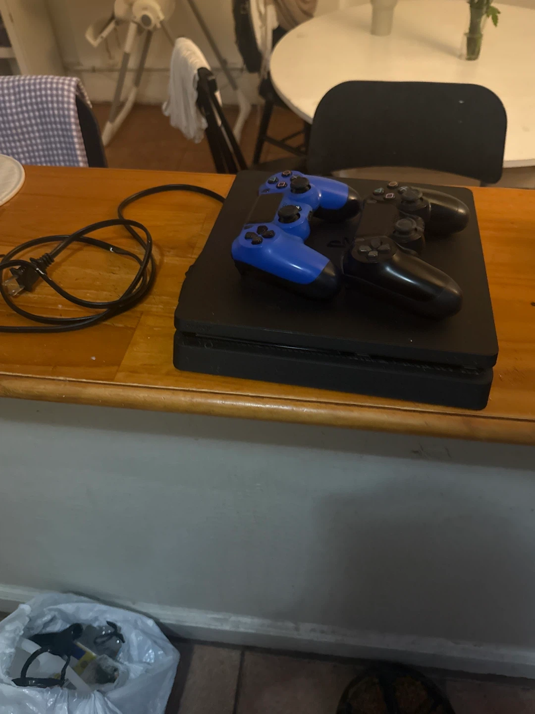 PlayStation 4 Slim Console with 2 Controllers - photo 2