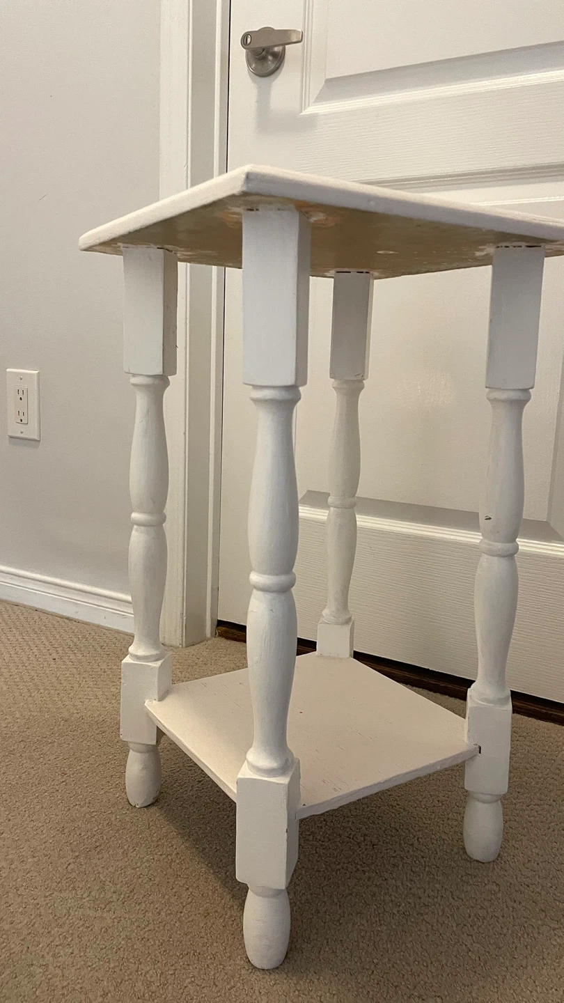 refurbished wooden side table - photo 2