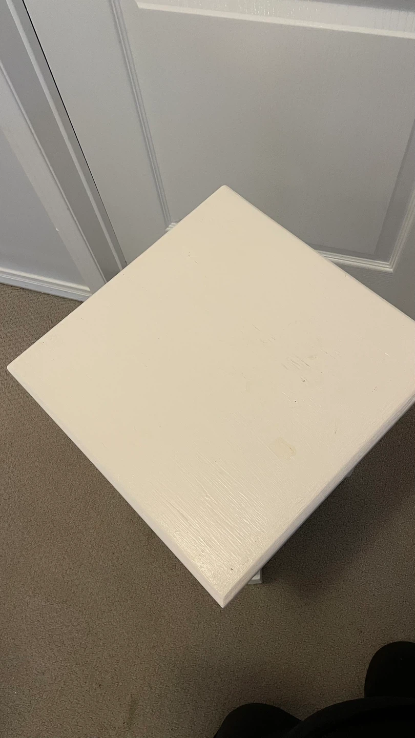 refurbished wooden side table - photo 3