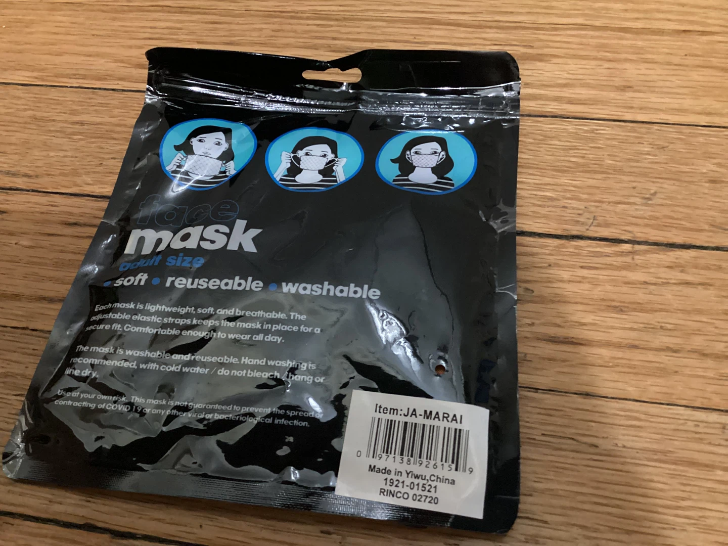 ⚽️Unused Pride Rainbow Face Mask - Adult Size - photo 2