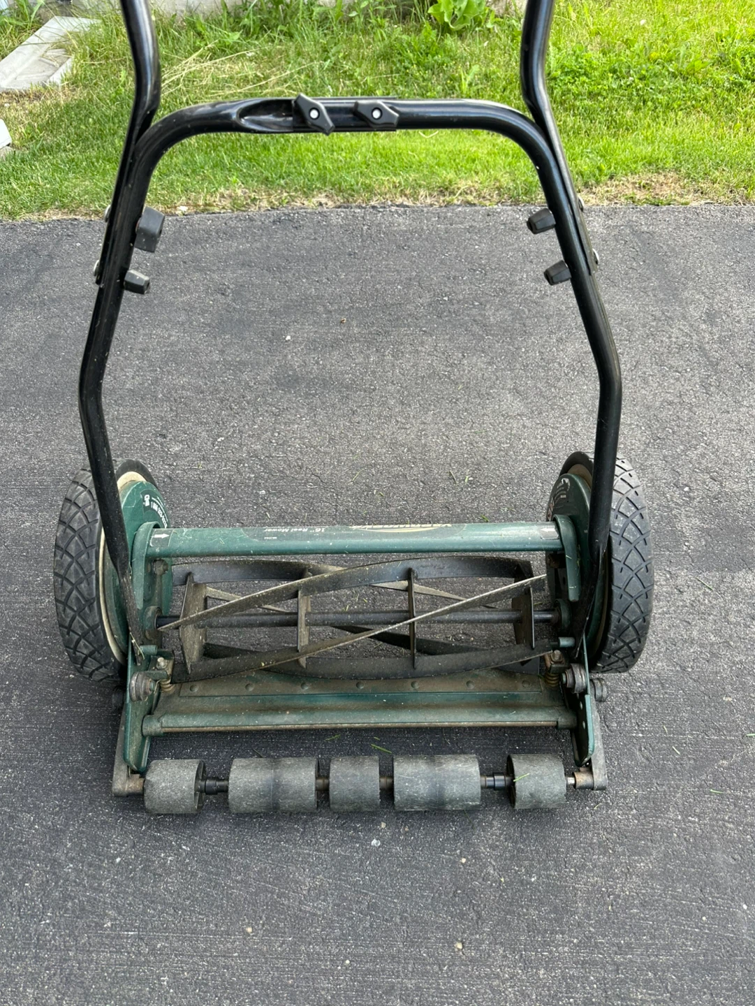 Yardworks 16" Reel Mower - photo 4