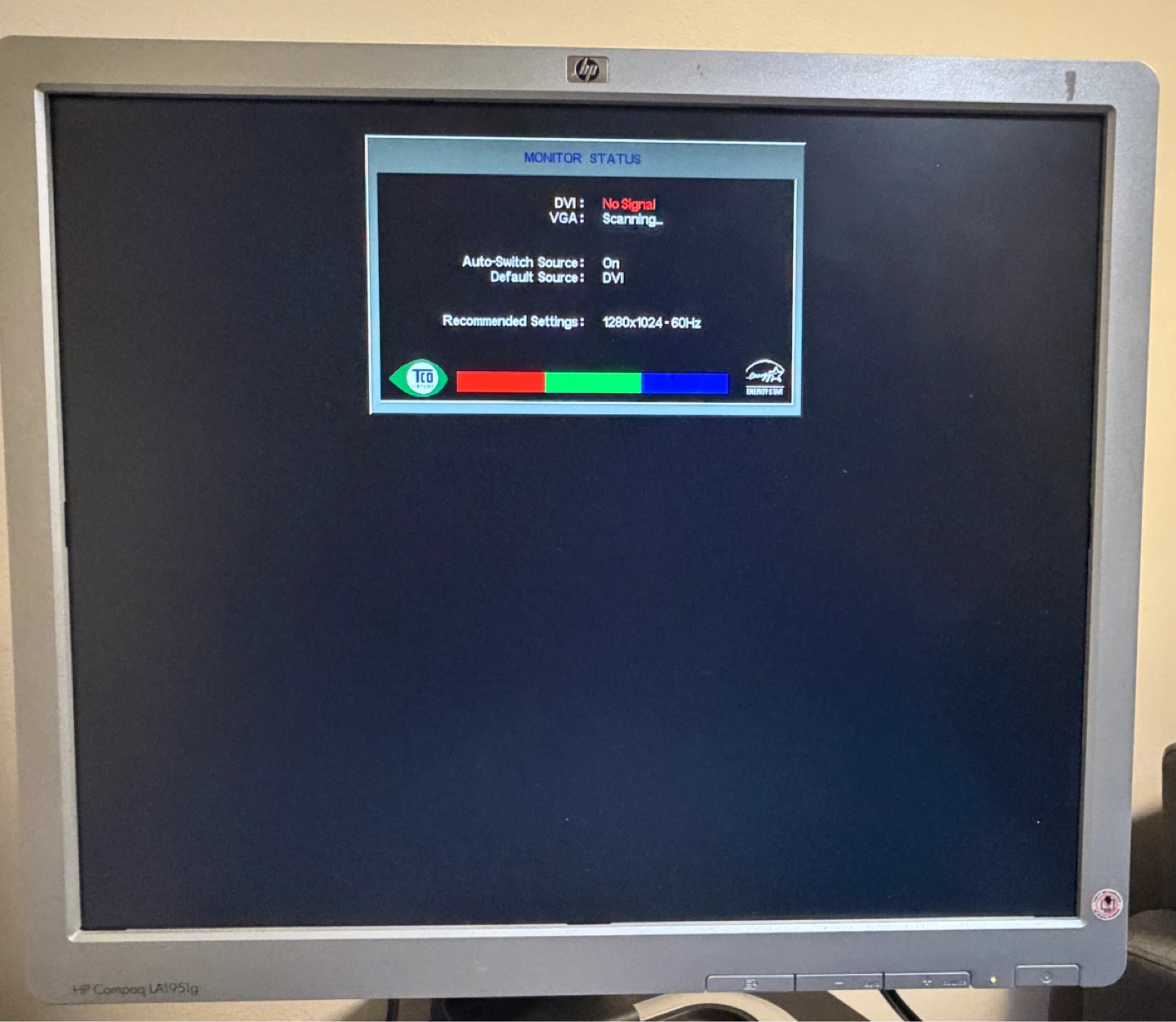 HP Compaq LA1951g LCD Monitor - photo 4