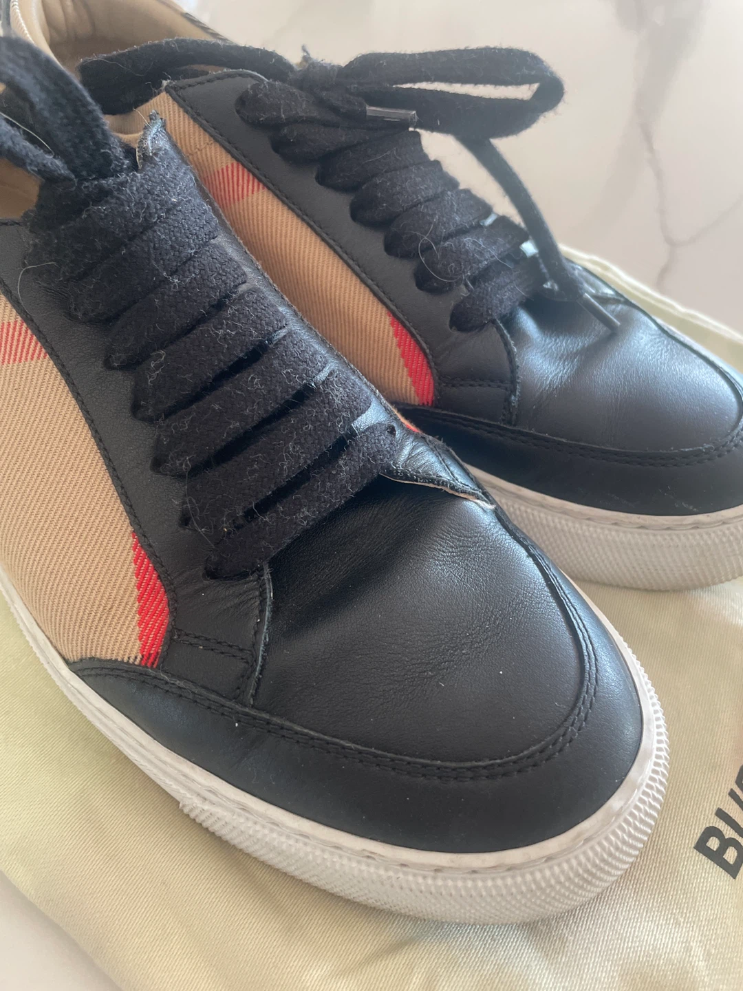 Burberry Sneakers Size 37 - photo 2