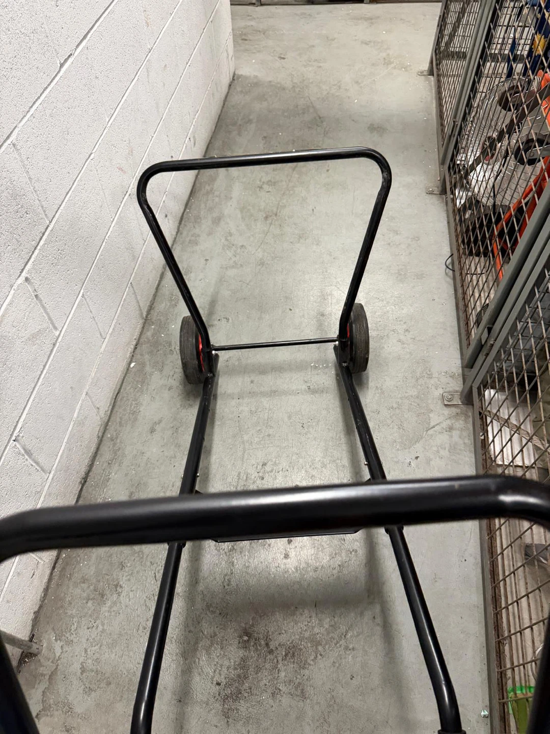 Motomaster Roll-On Tire Dolly - photo 2