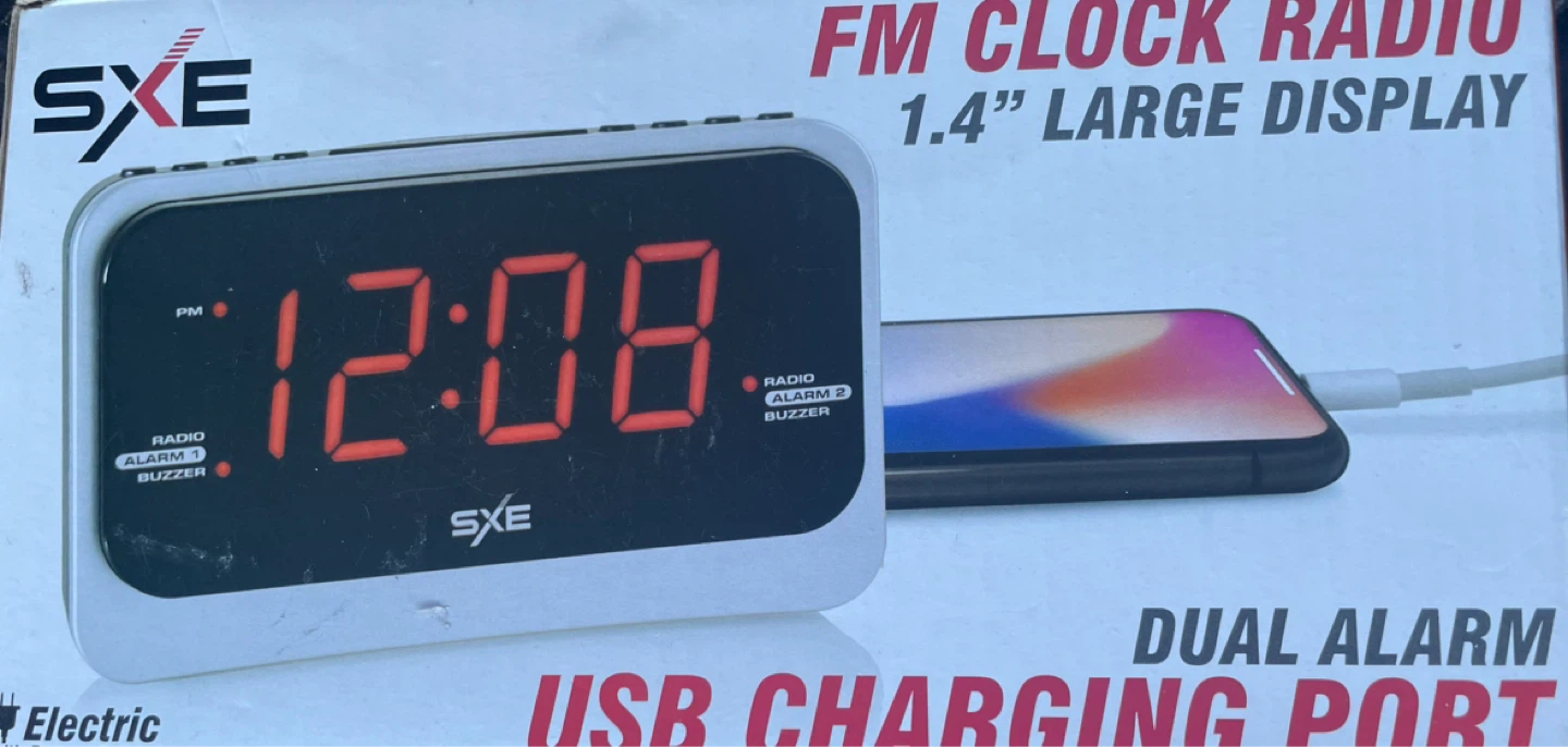 SXE FM Clock Radio with 1.4" Large Display and USB Charging Port