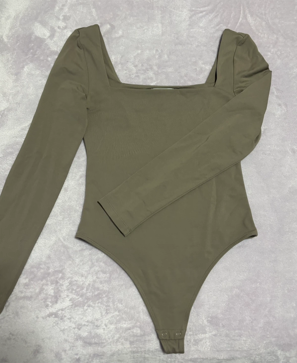 Babaton Long Sleeve Bodysuit - Taupe, Size M