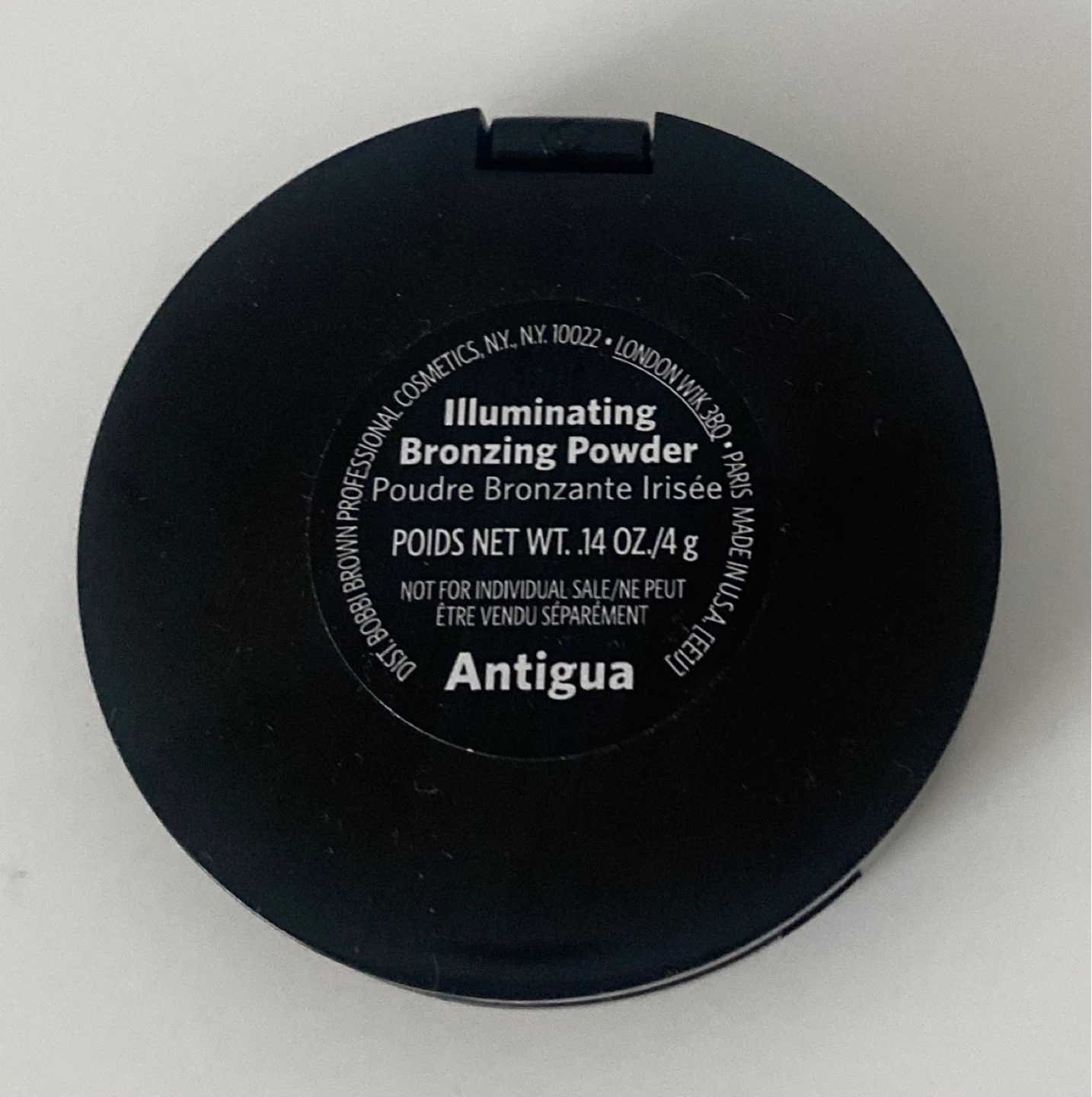 Bobbi Brown Illuminating Bronzing Powder - Antigua - photo 3