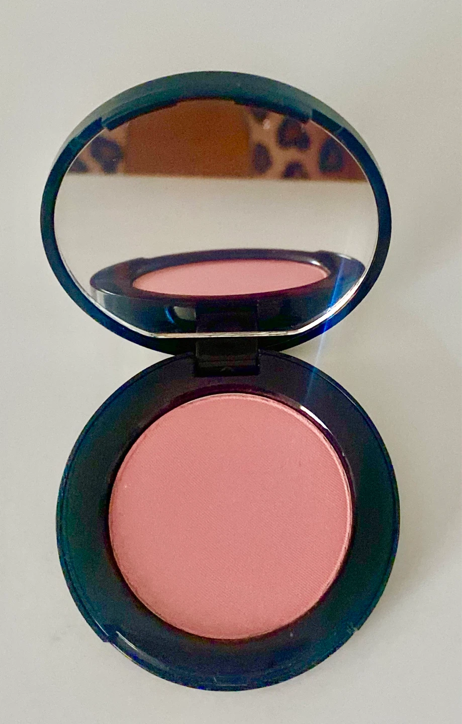 Bobbi Brown Illuminating Bronzing Powder - Antigua