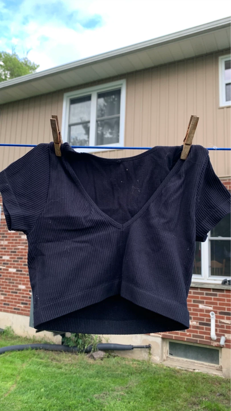 Black ribbed crop top - Size Small or XS
