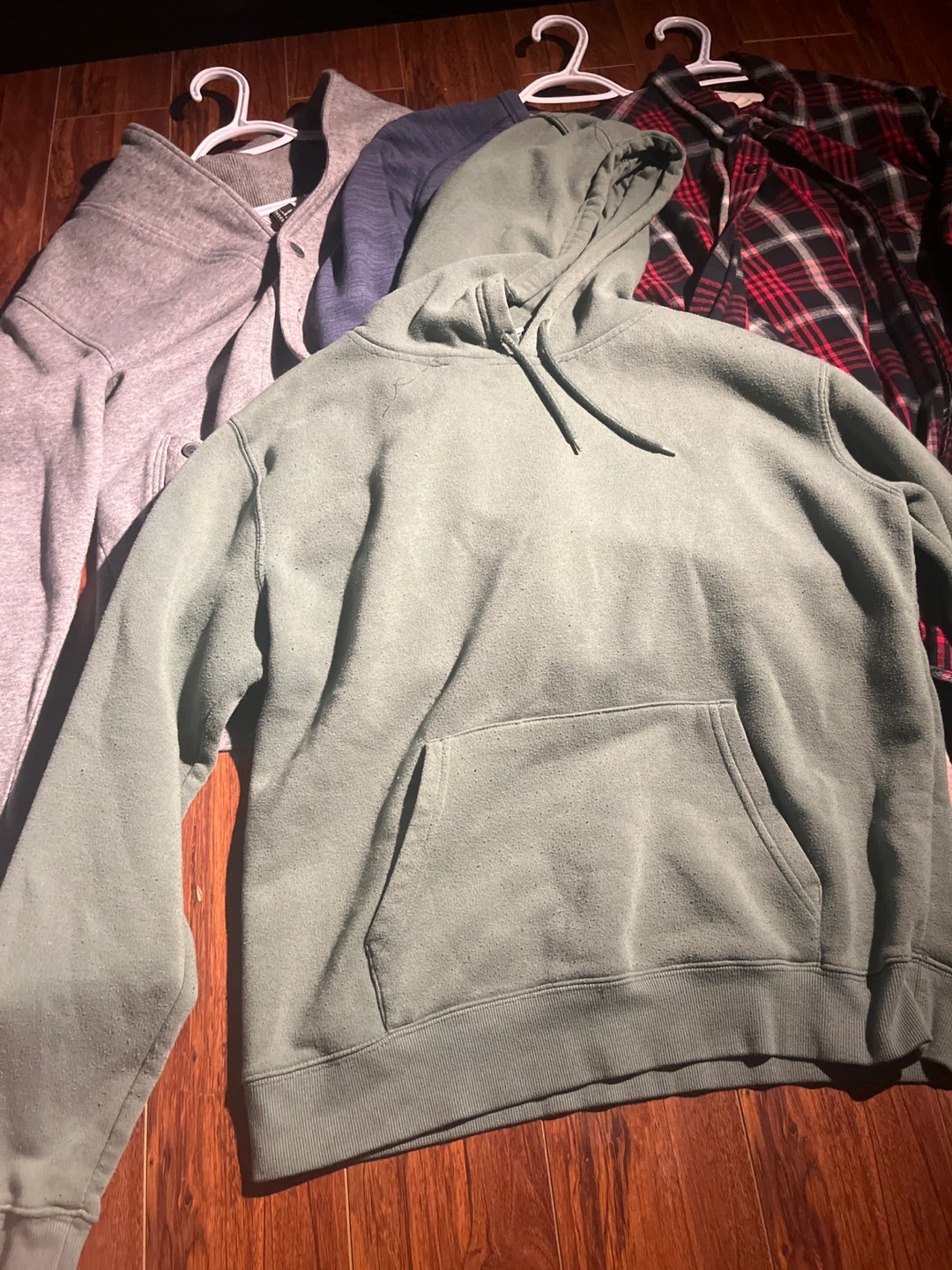 Men’s hoodies and sweaters bundle - photo 5