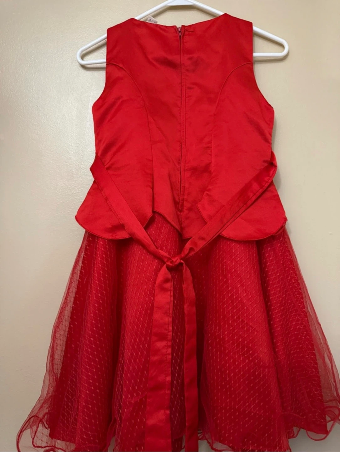 Red Lace Dress Kids size 10/12 - photo 2