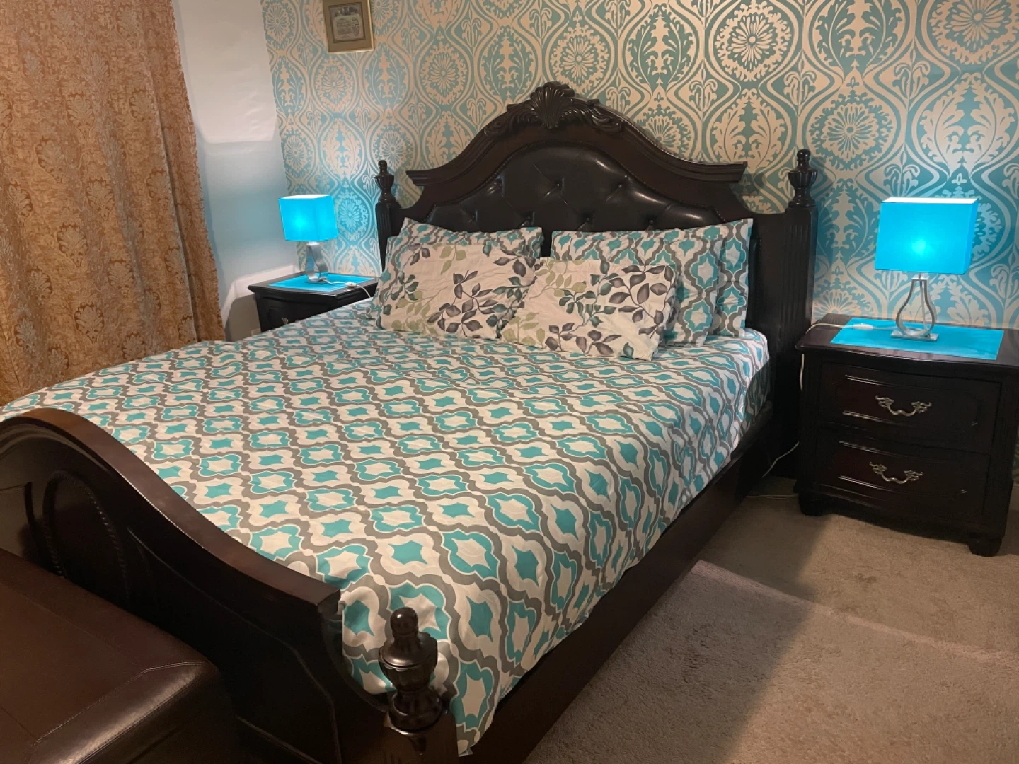 King size Bed Frame with rails & slats - photo 2