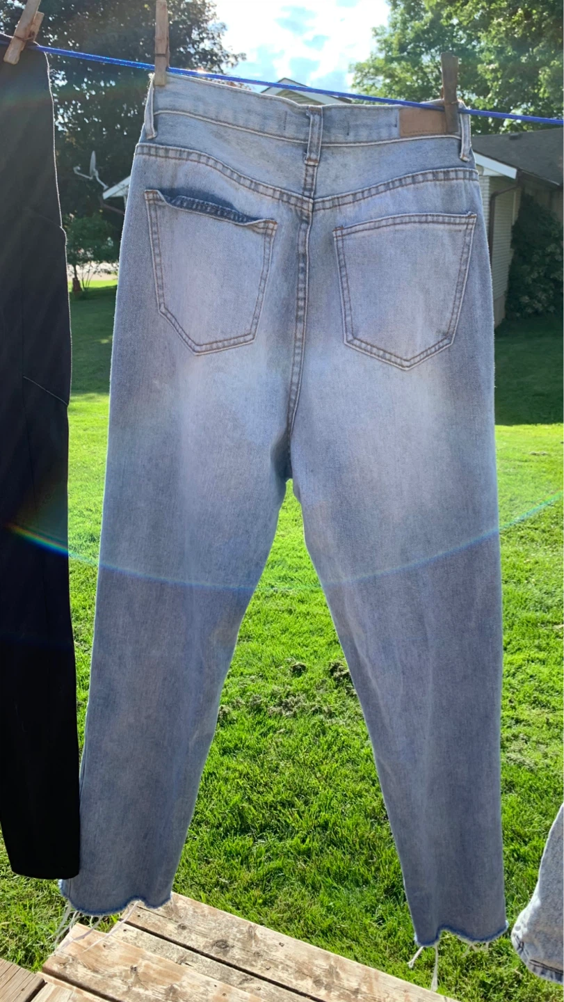 Bluenotes Straight Fit High Rise Straight Leg - Size 27 - photo 2