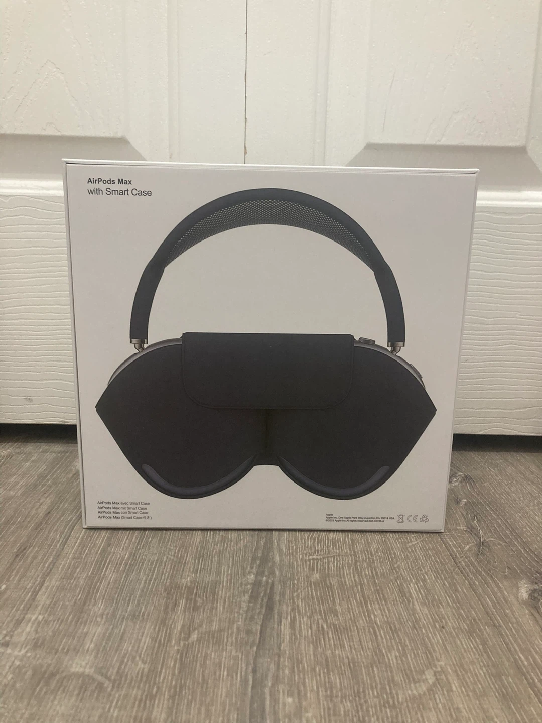 Space Gray AirPods Max - photo 3