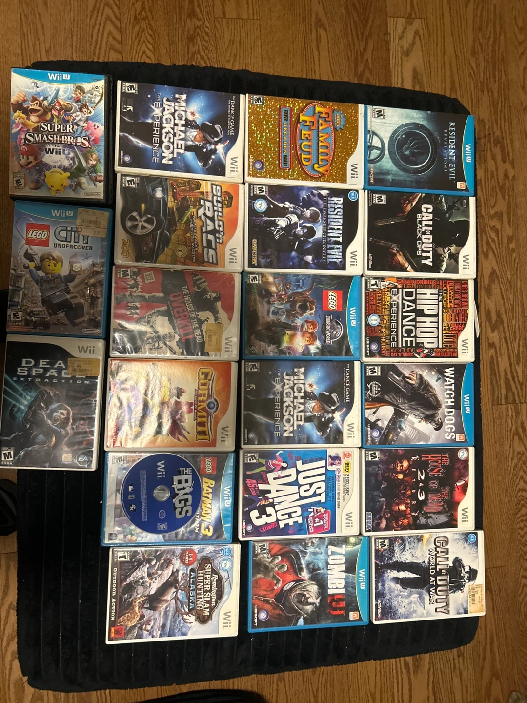 Nintendo Wii U Console Bundle with Games and Controllers